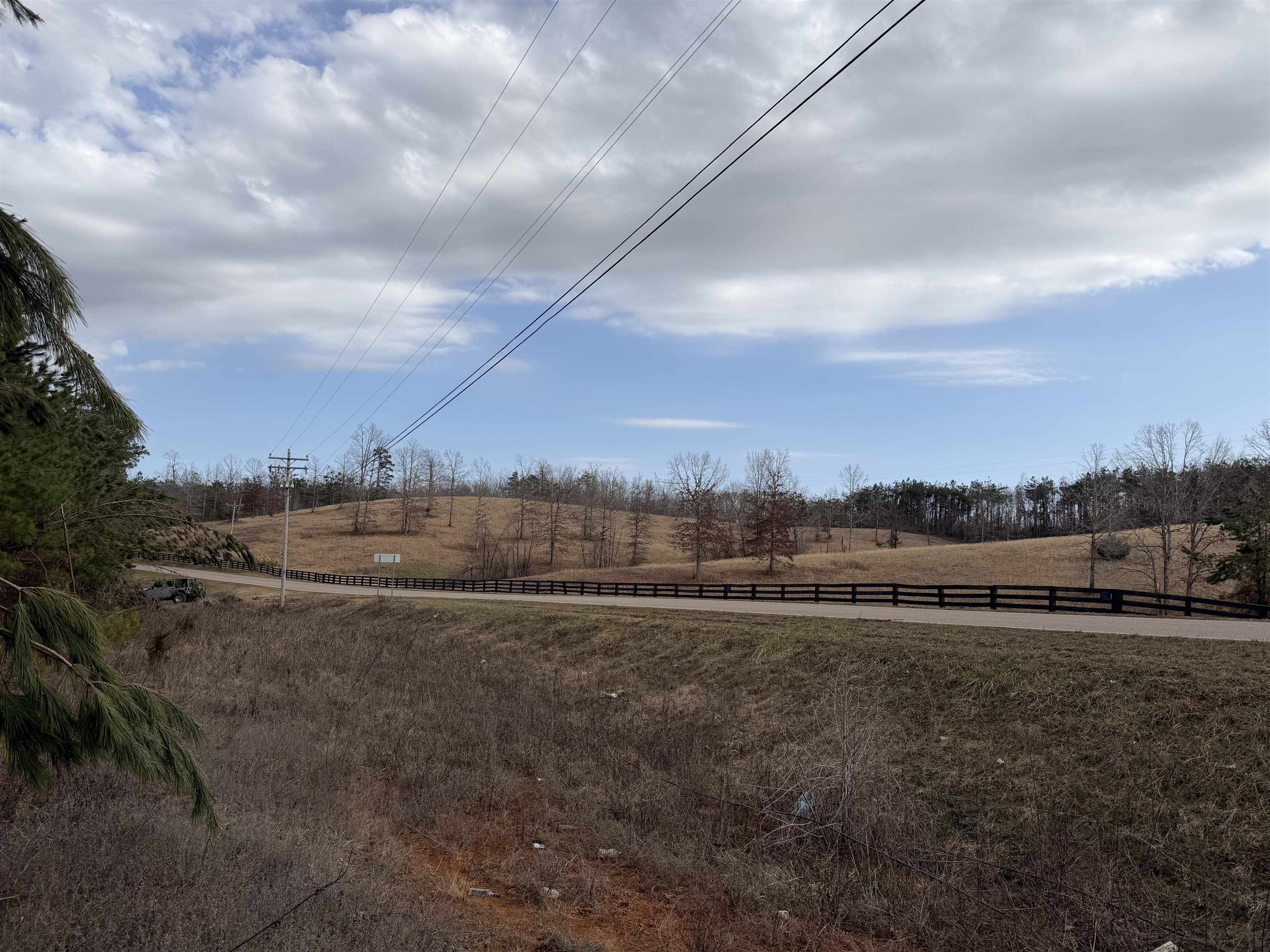 4 Pyburn Dr Property Photo 12
