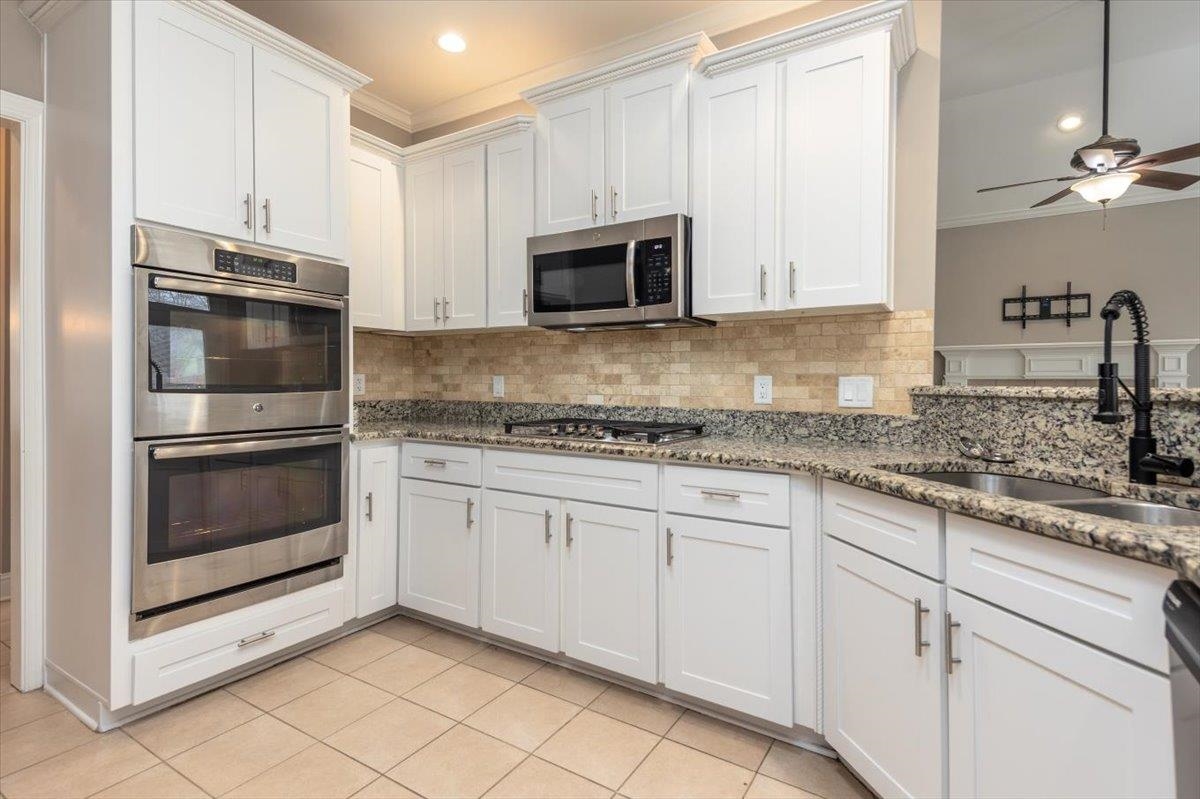 1376 Hunters Mill Trl Property Photo 6