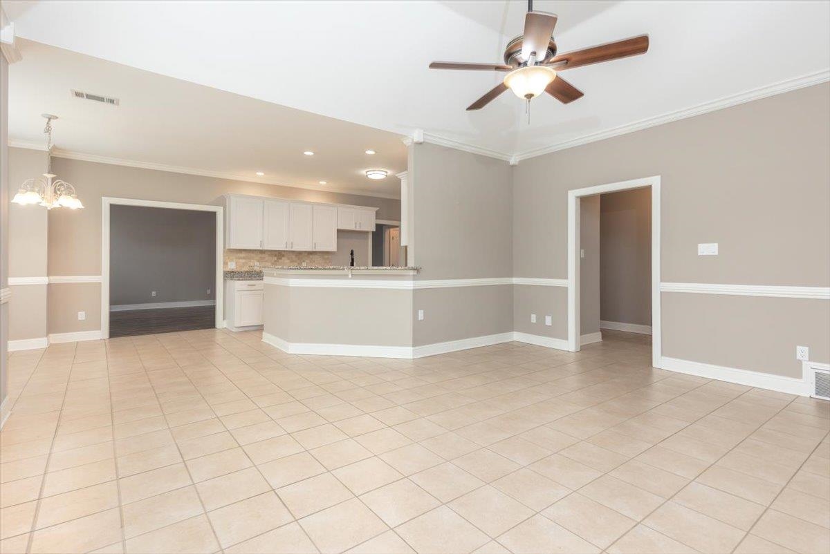 1376 Hunters Mill Trl Property Photo 10