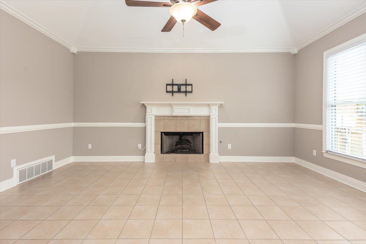 1376 Hunters Mill Trl Property Photo 11
