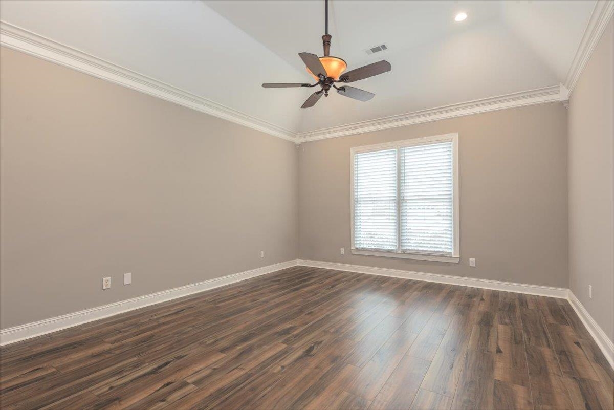 1376 Hunters Mill Trl Property Photo 13