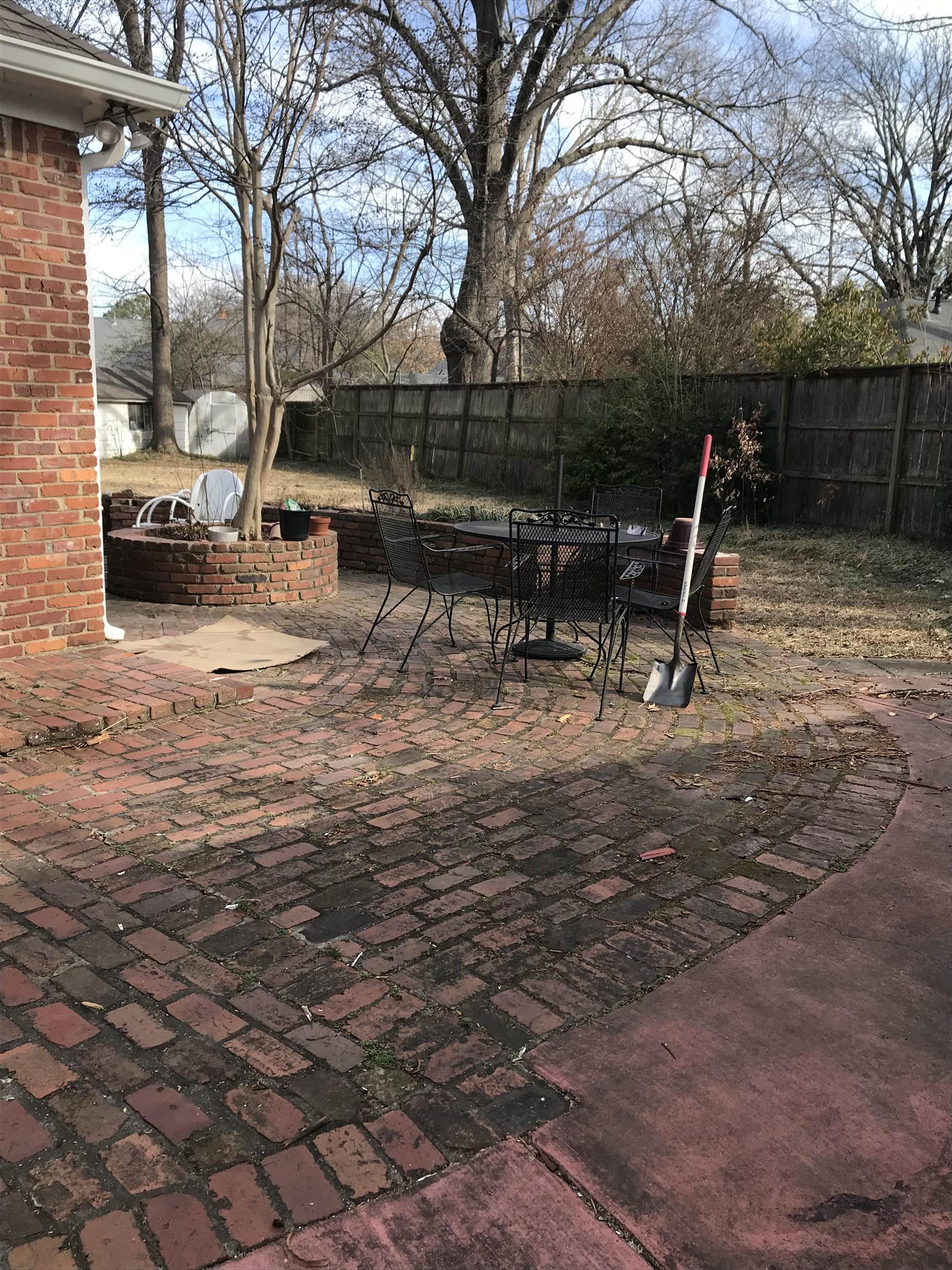 496 Melody Ln Property Photo 2