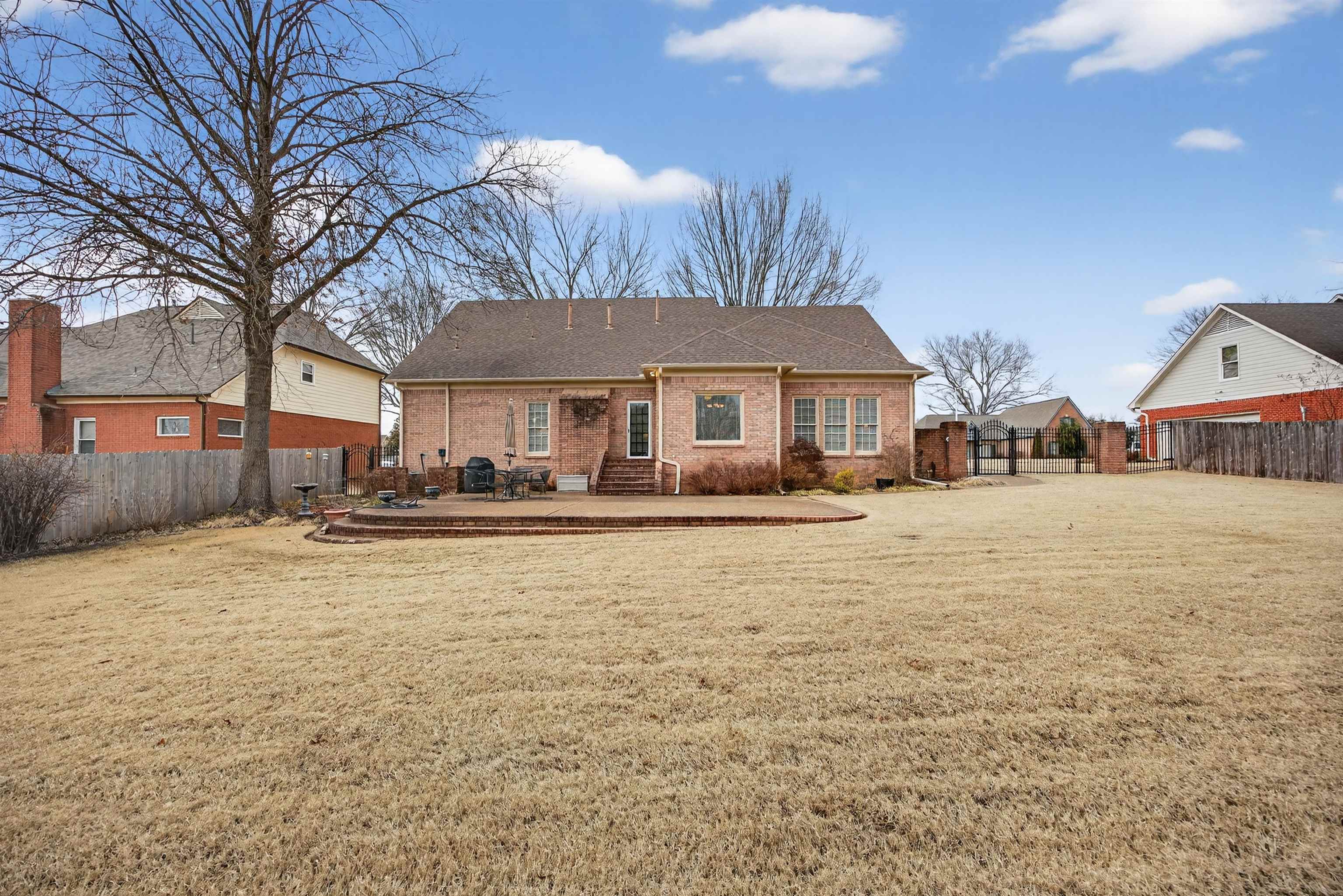 595 Sagewood Dr Property Photo 6
