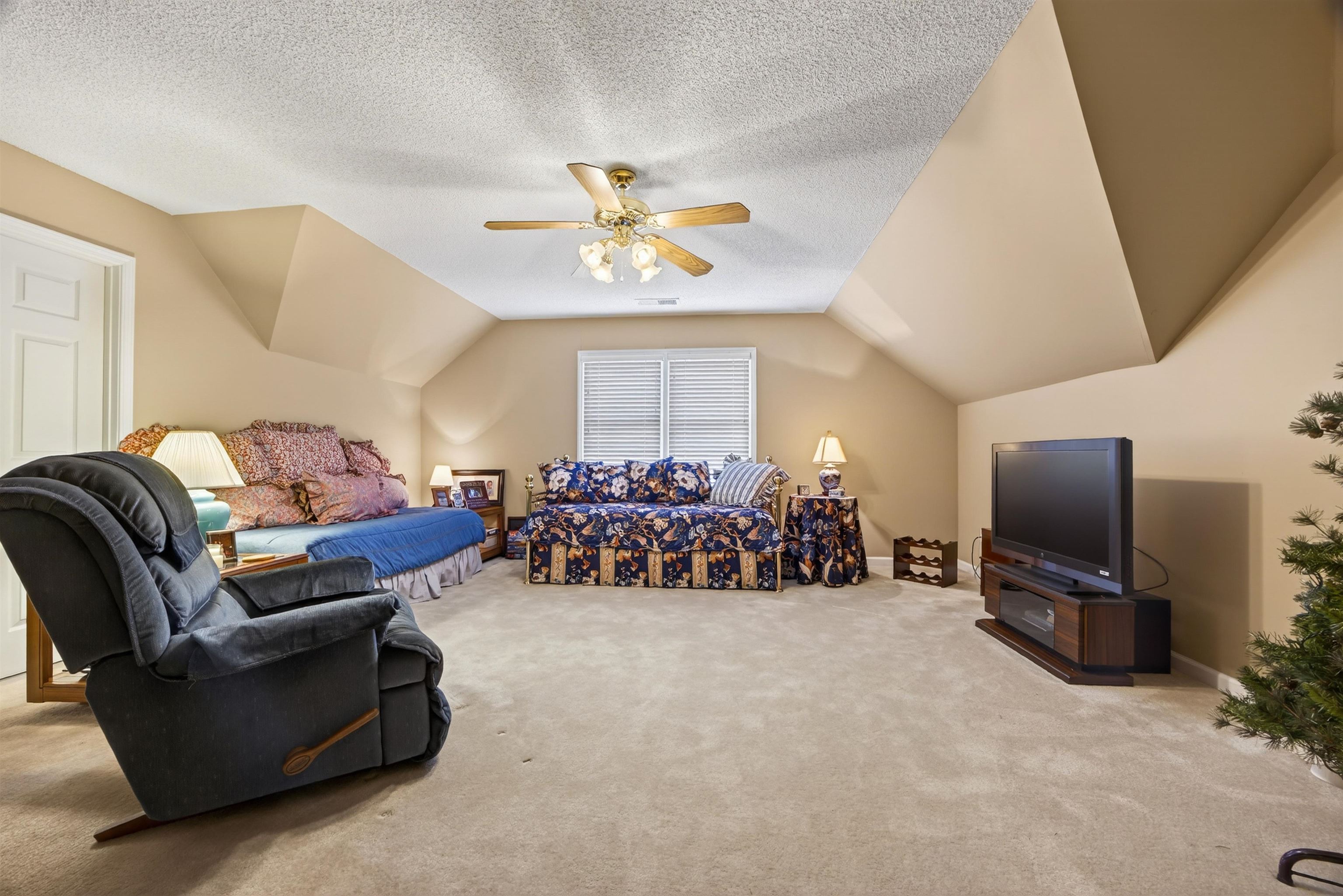 595 Sagewood Dr Property Photo 32