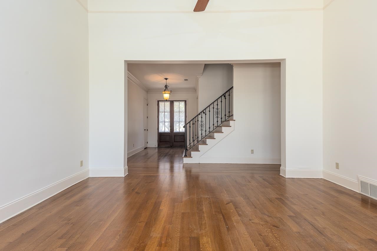2793 Bayhill Woods Dr Property Photo 3