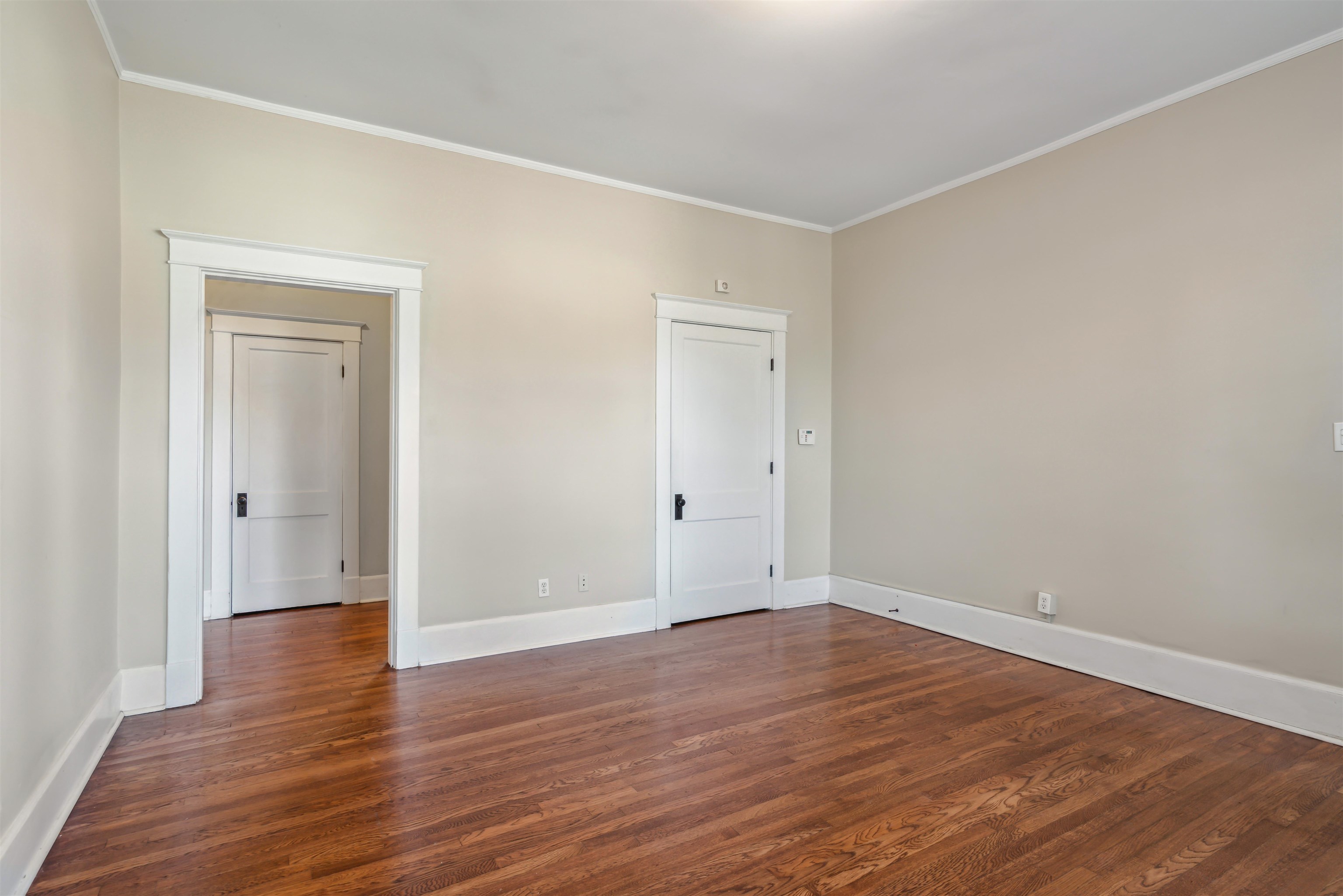1118 Poplar Ave 11 Property Photo 11