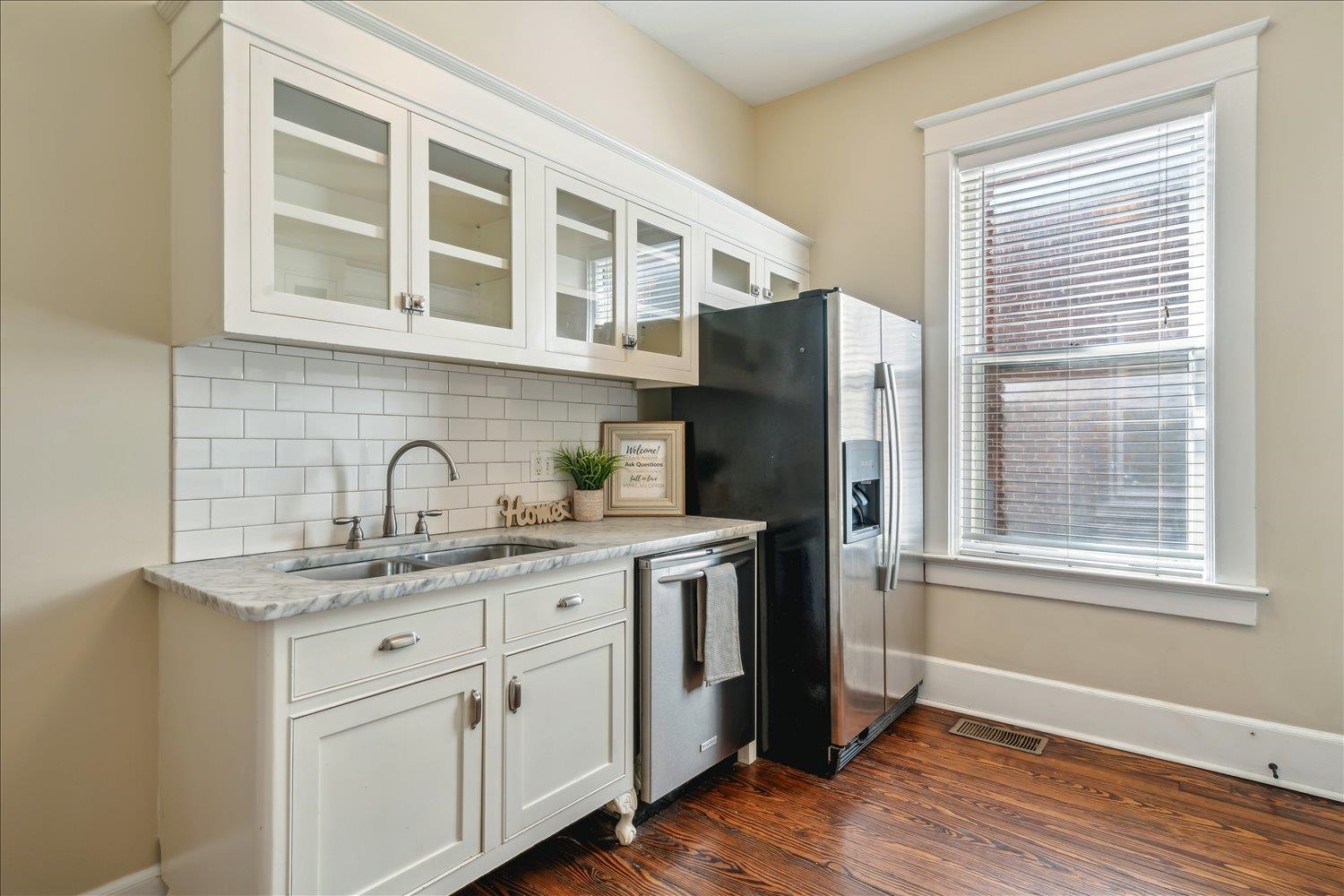 1118 Poplar Ave 11 Property Photo 14