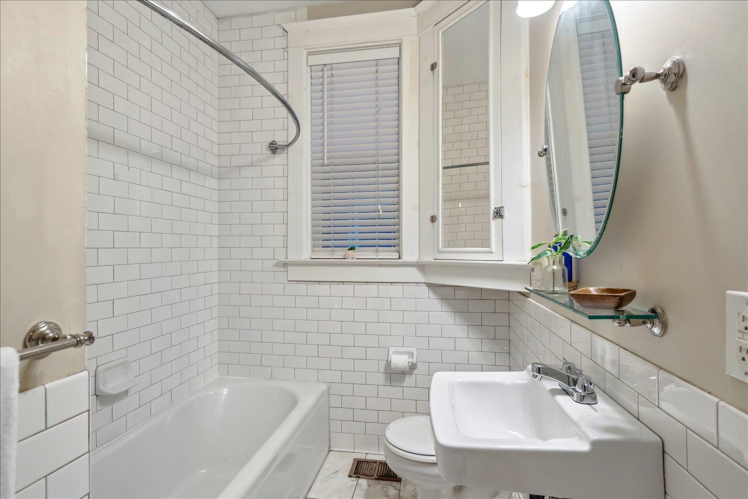 1118 Poplar Ave 11 Property Photo 18
