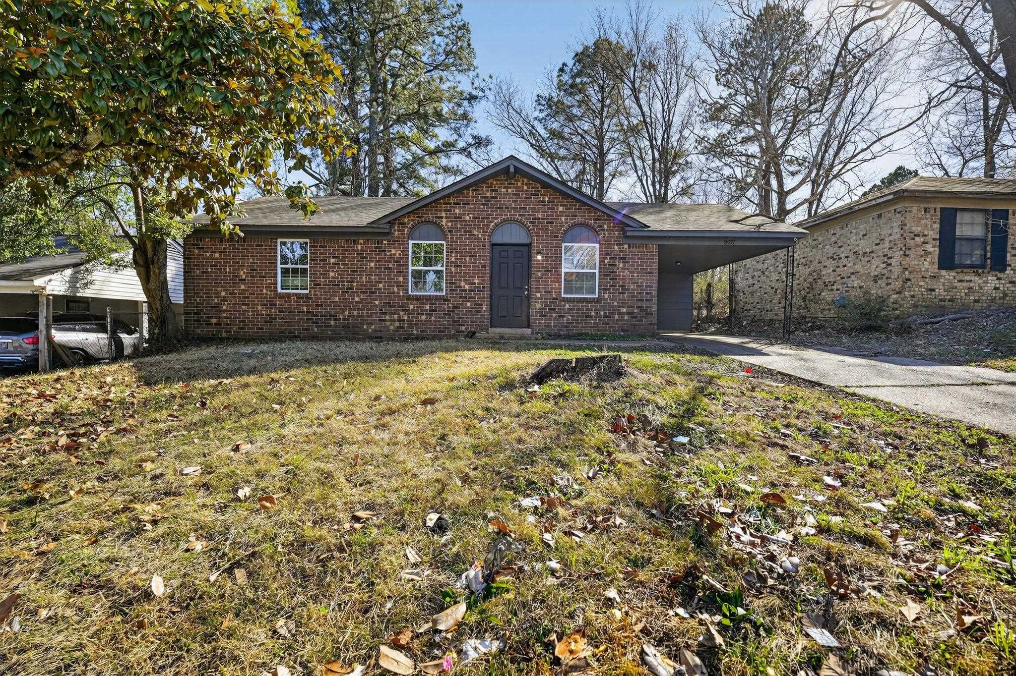 3317 ABBOTTSFORD AVE Property Photo 1