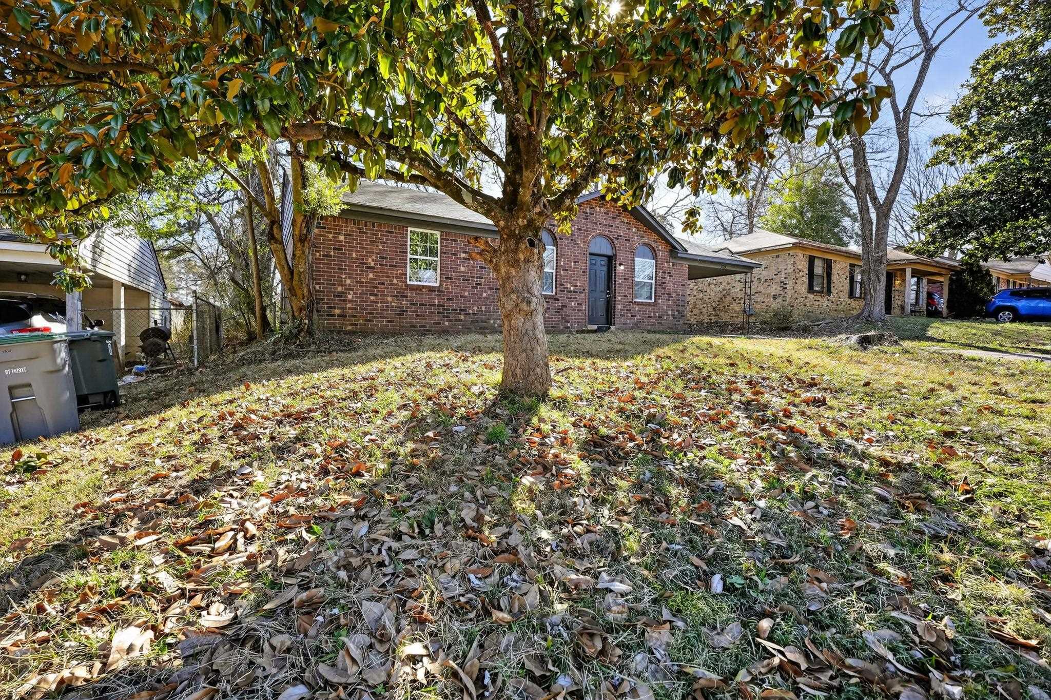 3317 Abbottsford Ave Property Photo 3