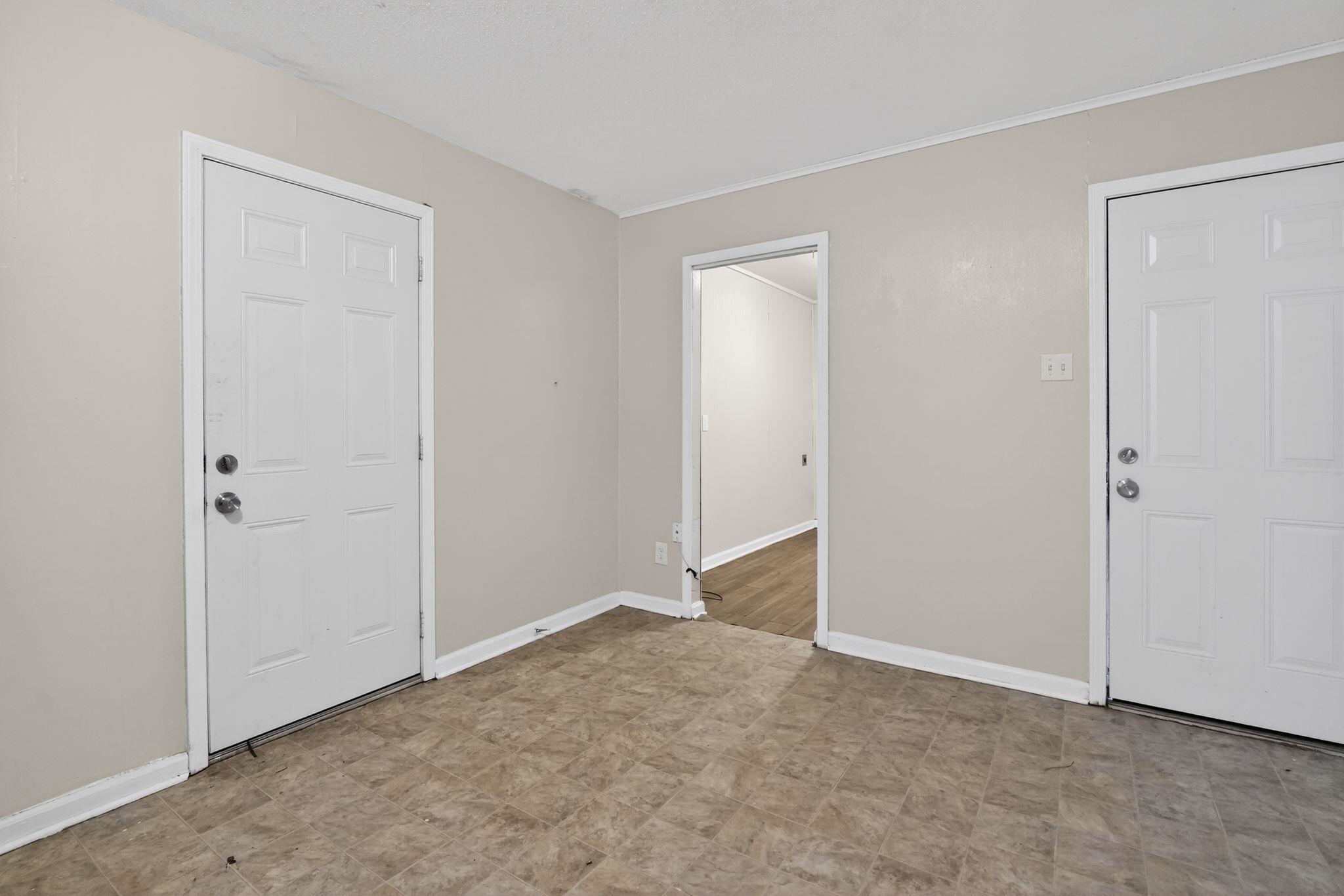 3317 Abbottsford Ave Property Photo 11