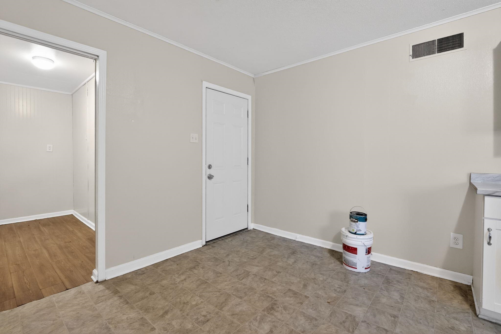 3317 Abbottsford Ave Property Photo 12