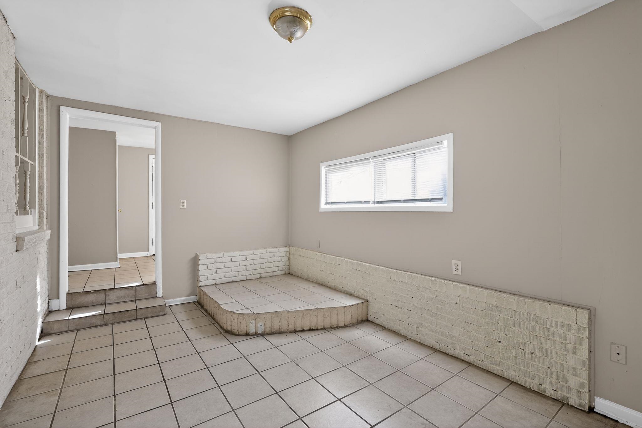 3535 Hallbrook St Property Photo 20