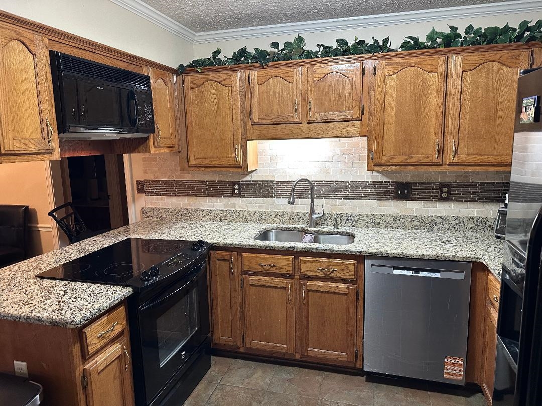 4124 Meadow Field Ln Property Photo 6