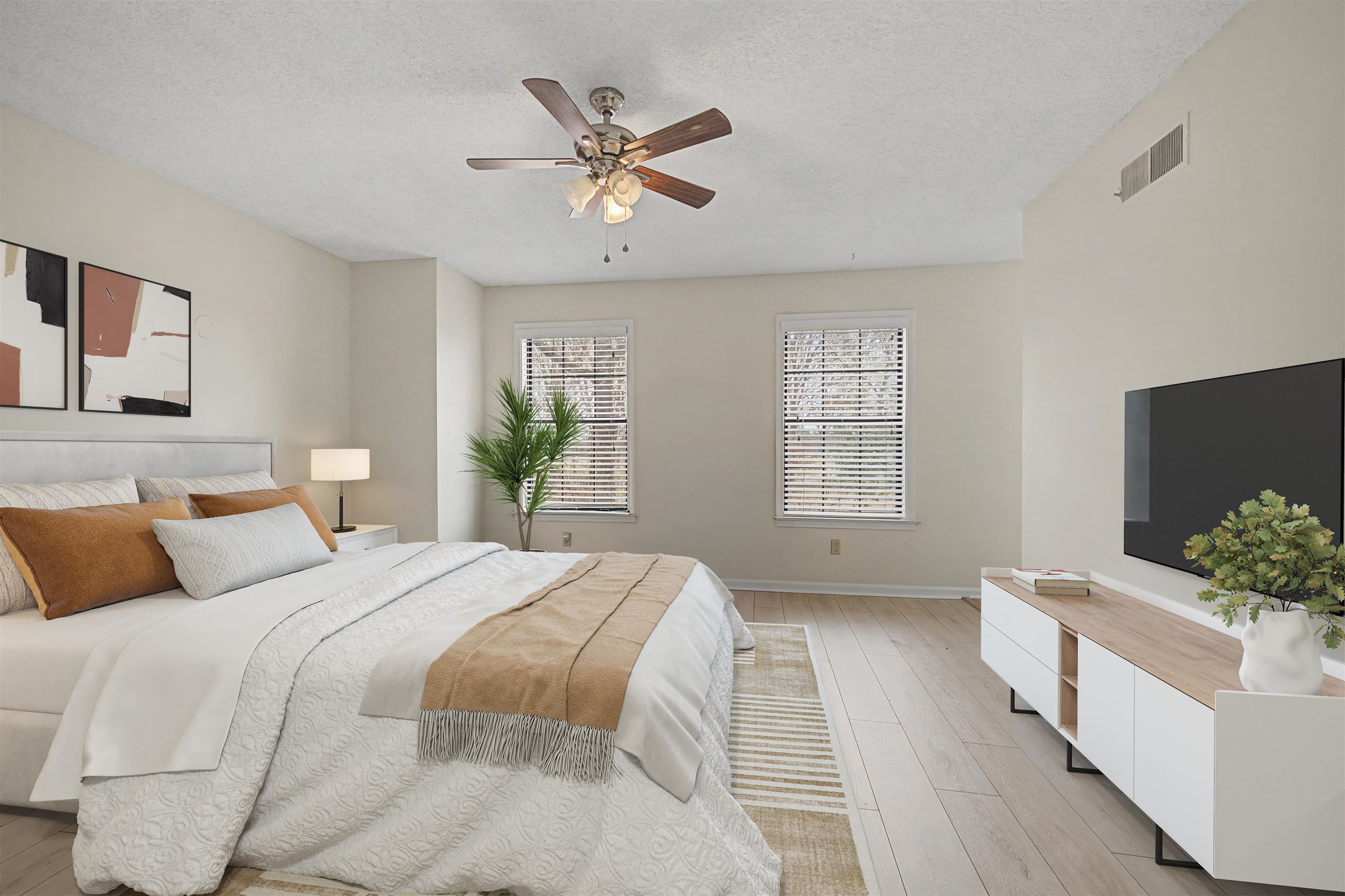 1674 E Ravenhill Dr 49 Property Photo 19