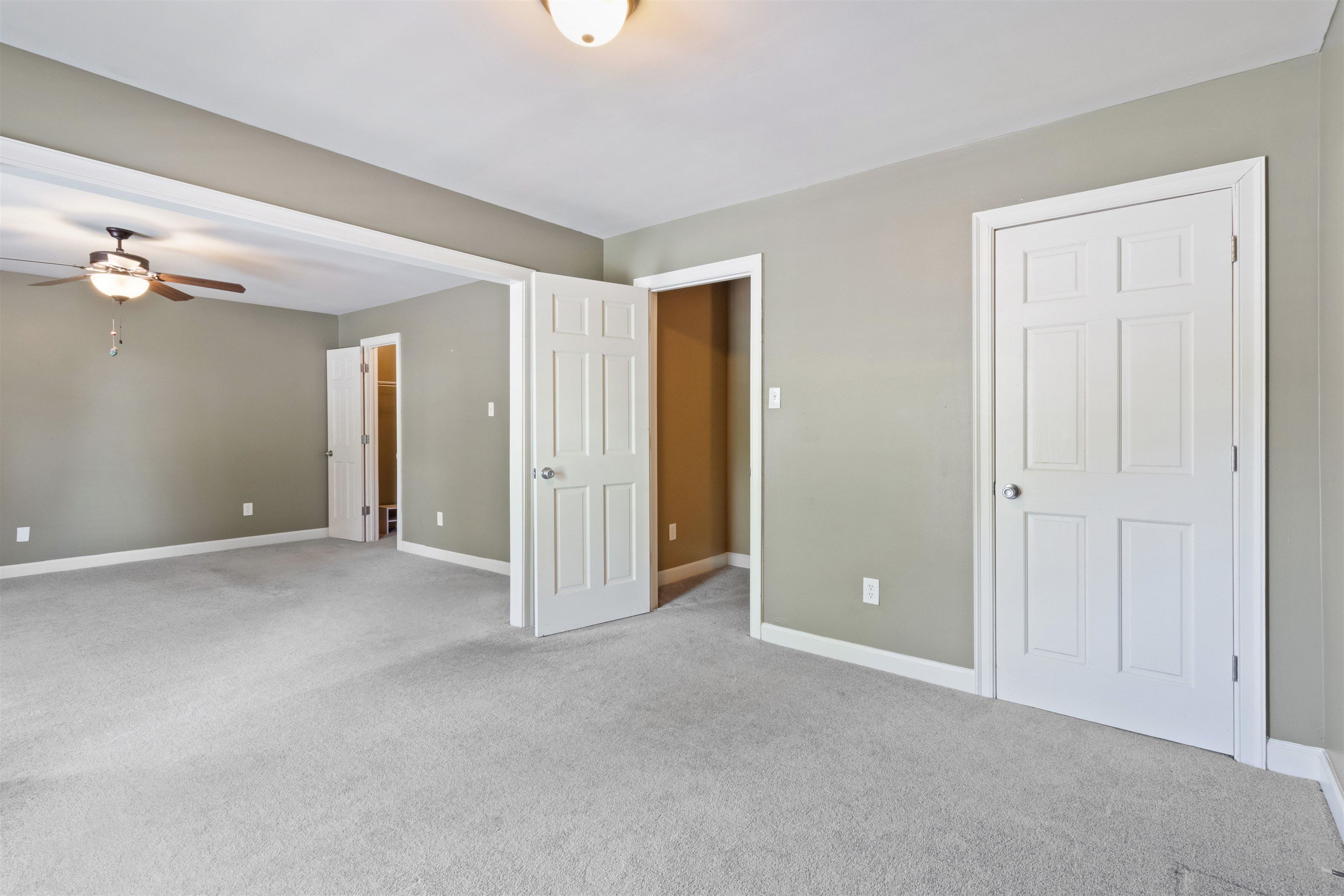 700 St. Augustine Sq D Property Photo 28