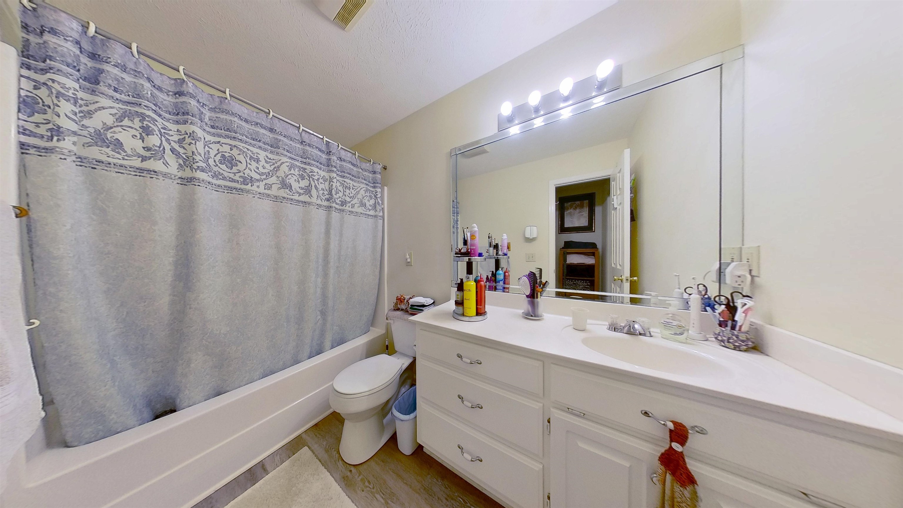 30 Rodeo Way Property Photo 9