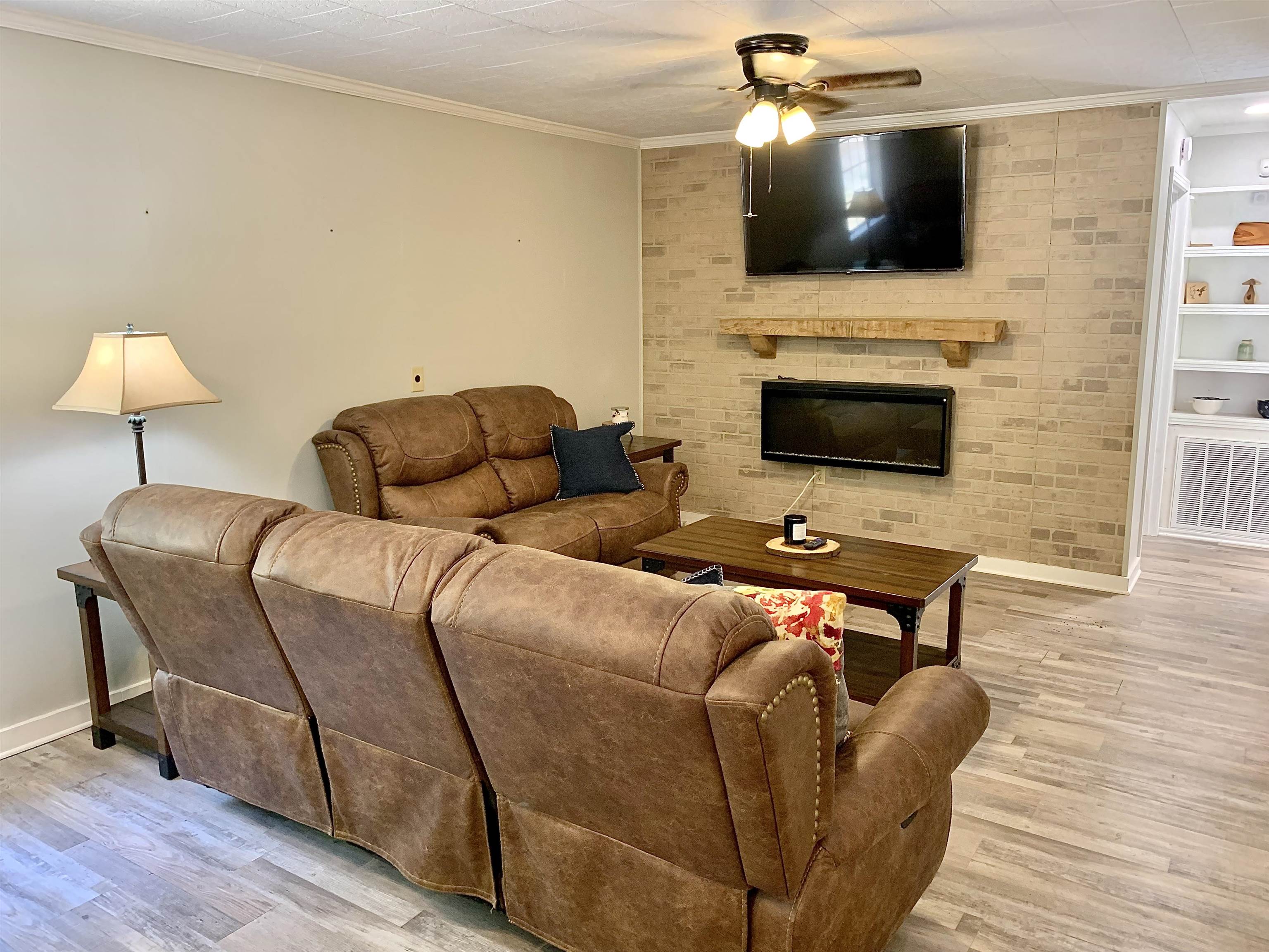 115 Fortune Way Property Photo 12