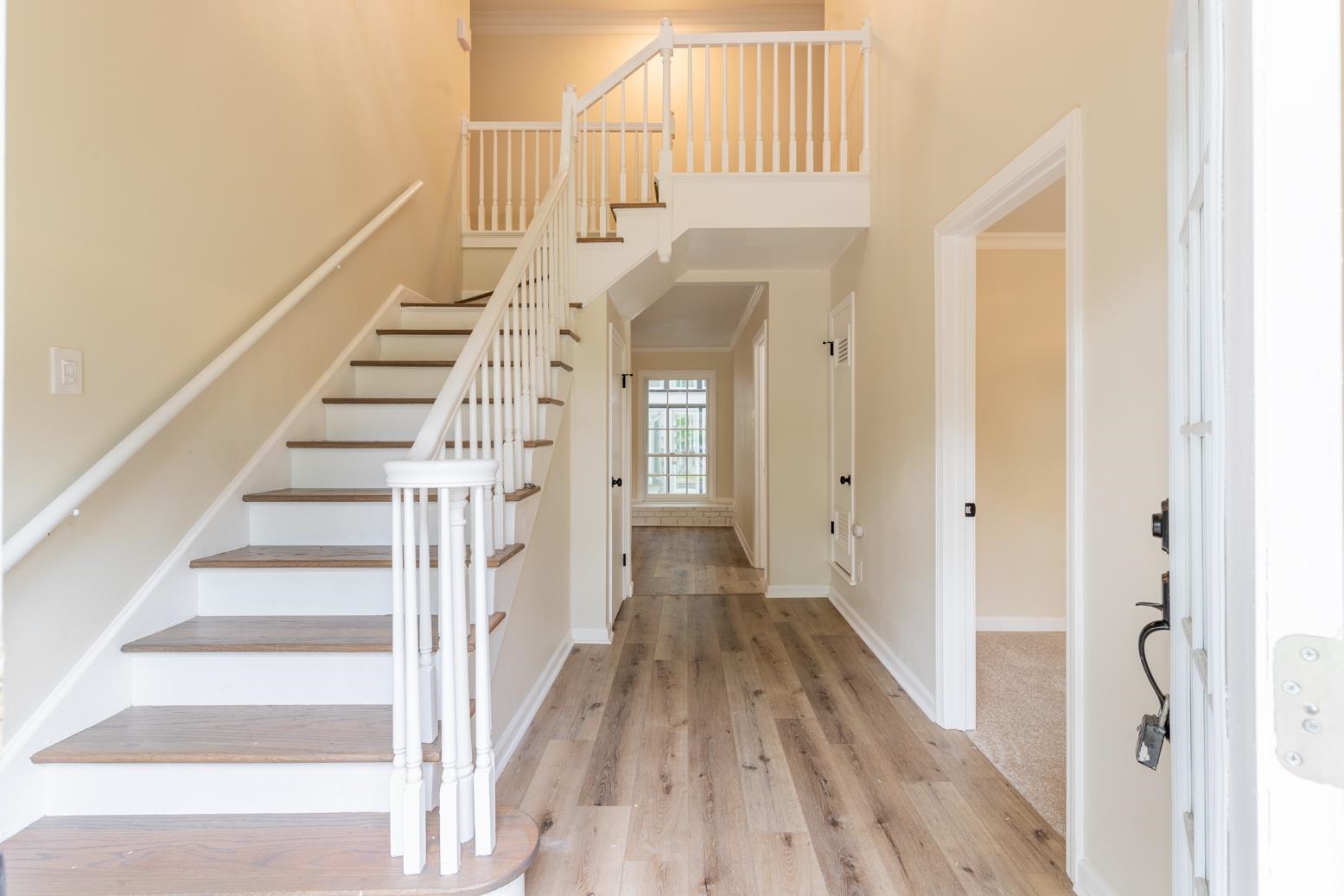 505 Thorn Ridge Cv Property Photo 4