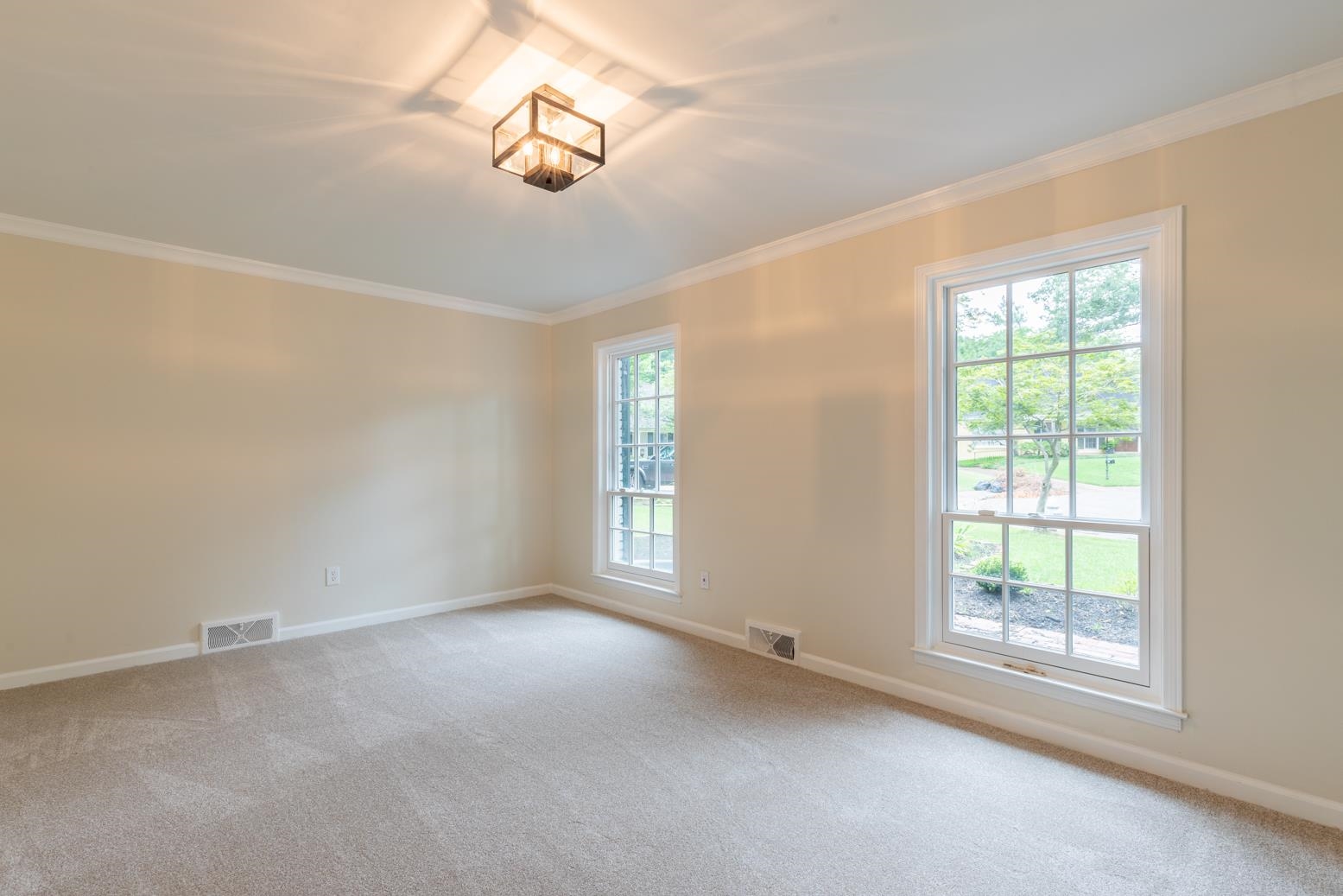 505 Thorn Ridge Cv Property Photo 15