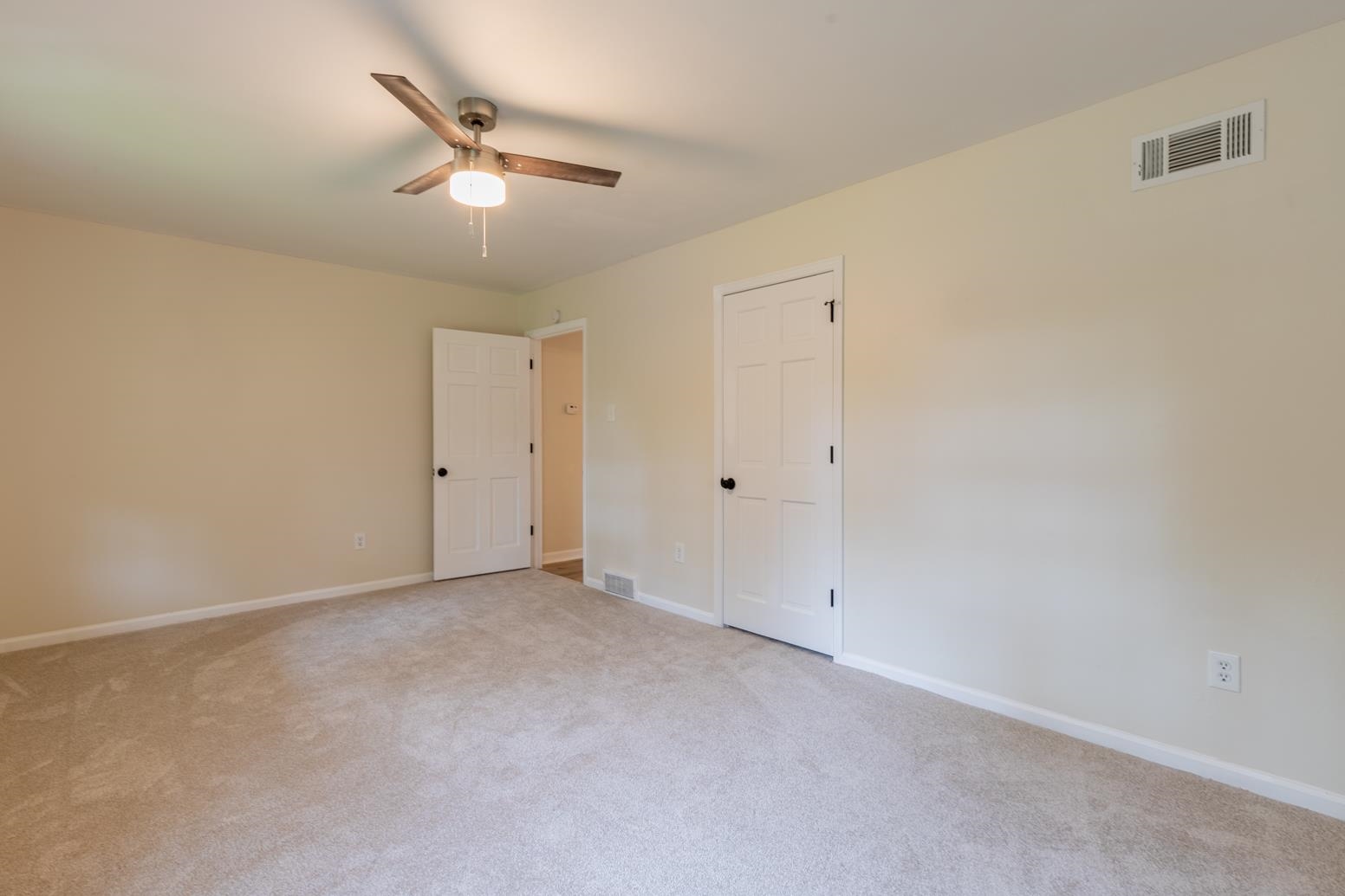 505 Thorn Ridge Cv Property Photo 19