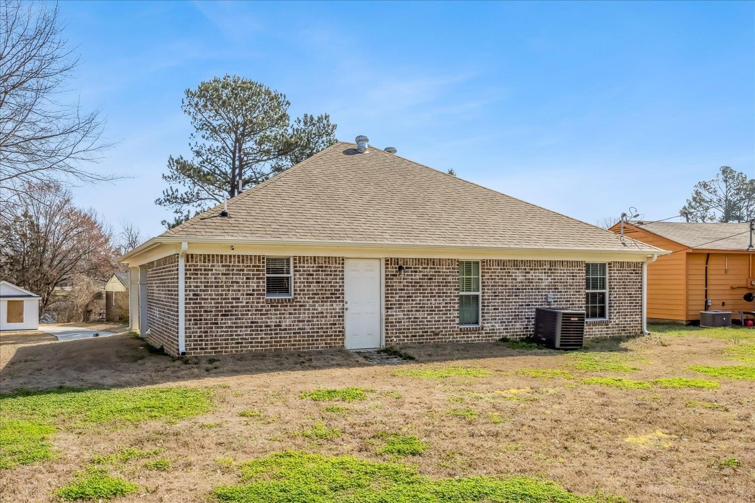 366 Washburn Dr Property Photo 19