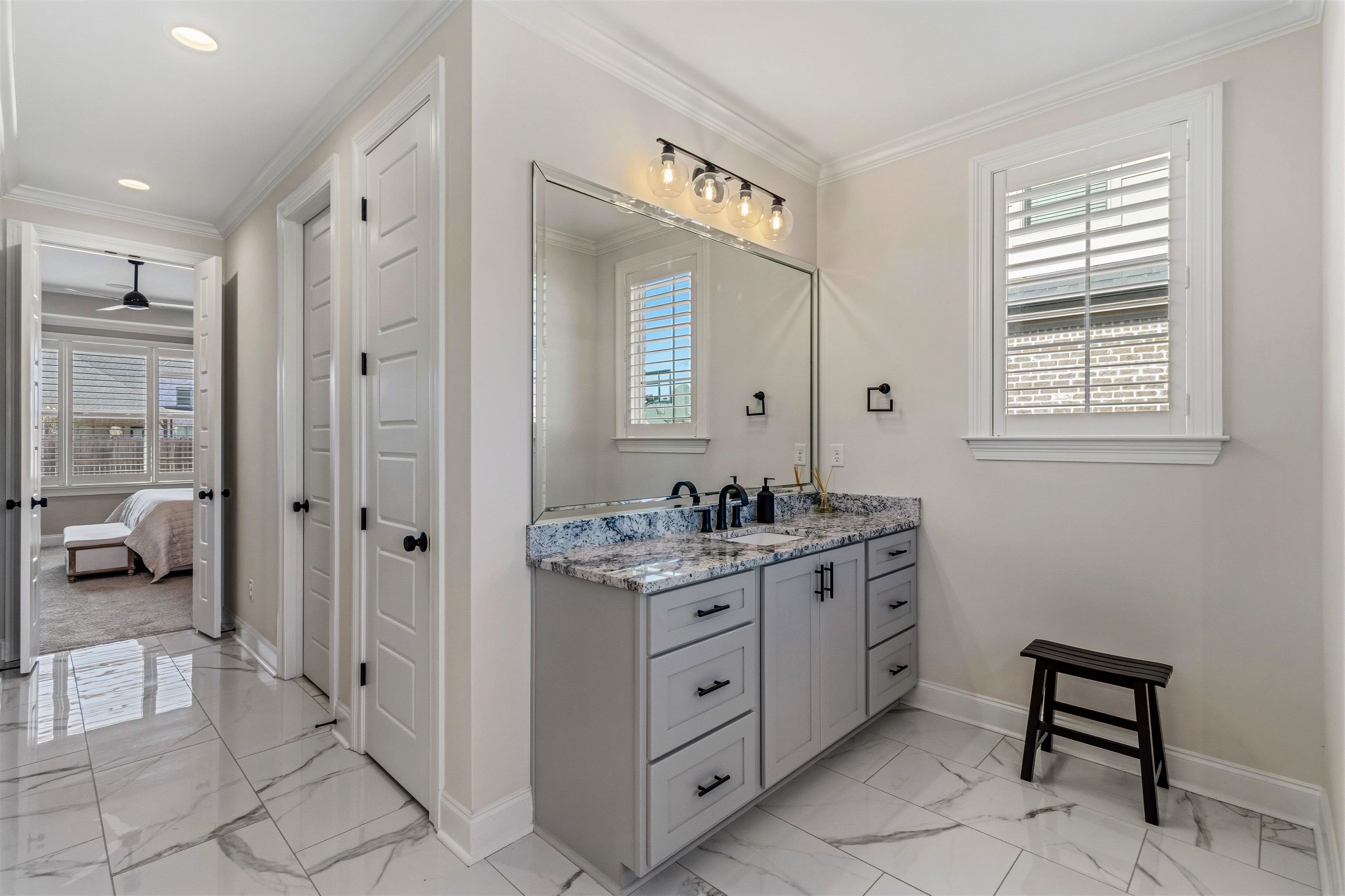 4757 Carousel Ln Property Photo 20