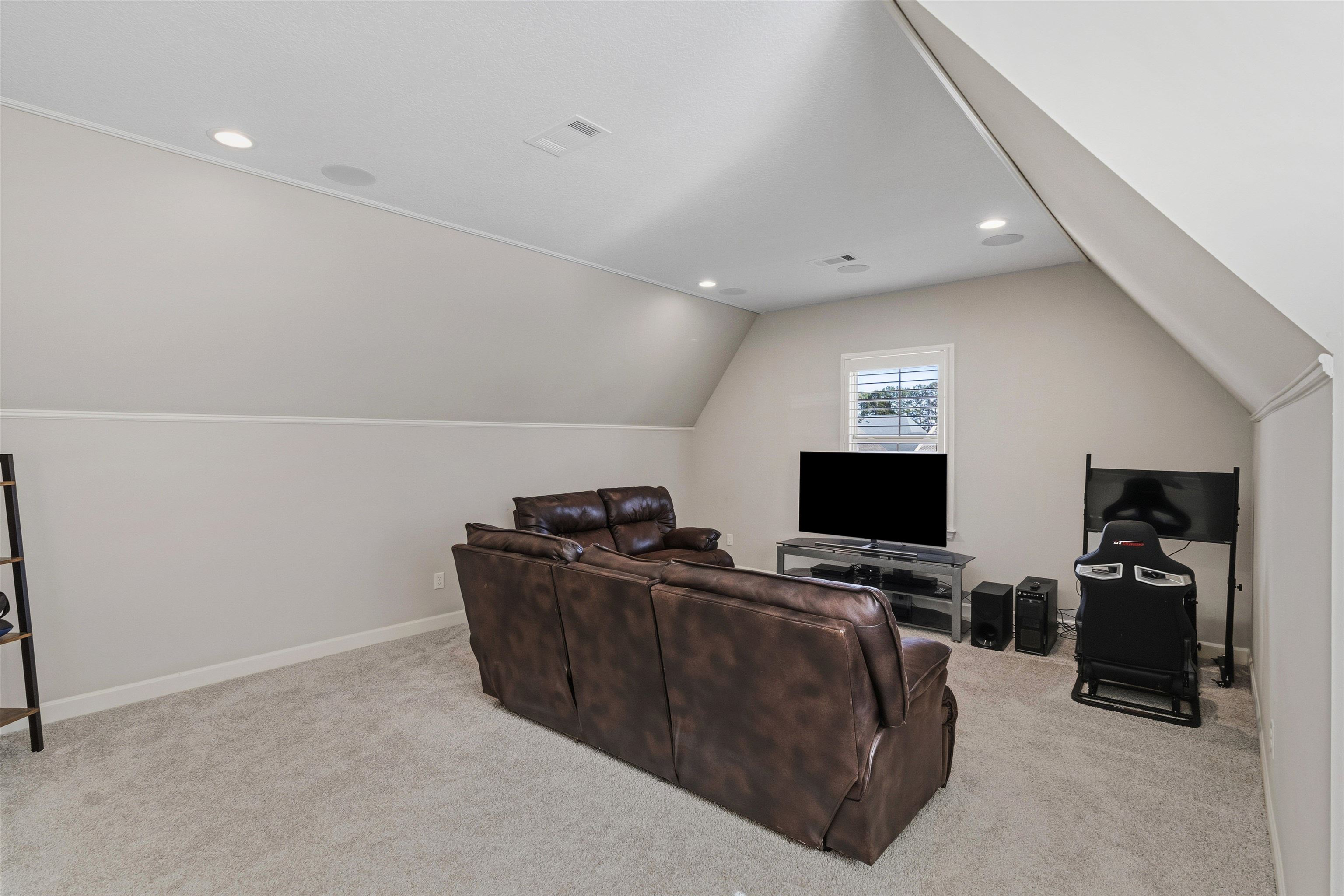4757 Carousel Ln Property Photo 28