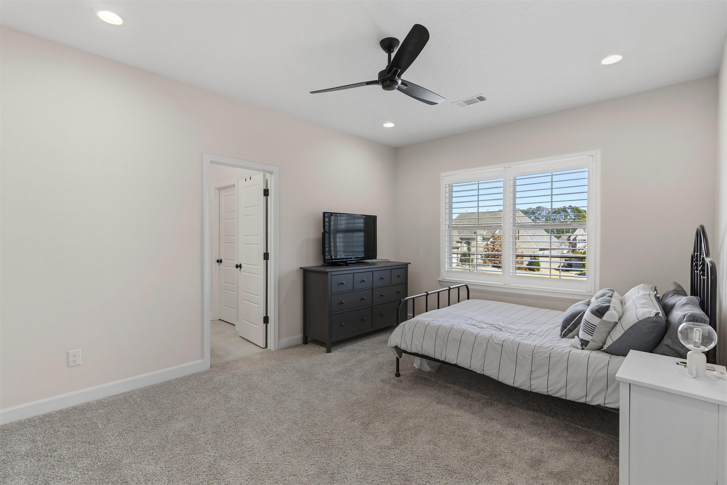 4757 Carousel Ln Property Photo 32