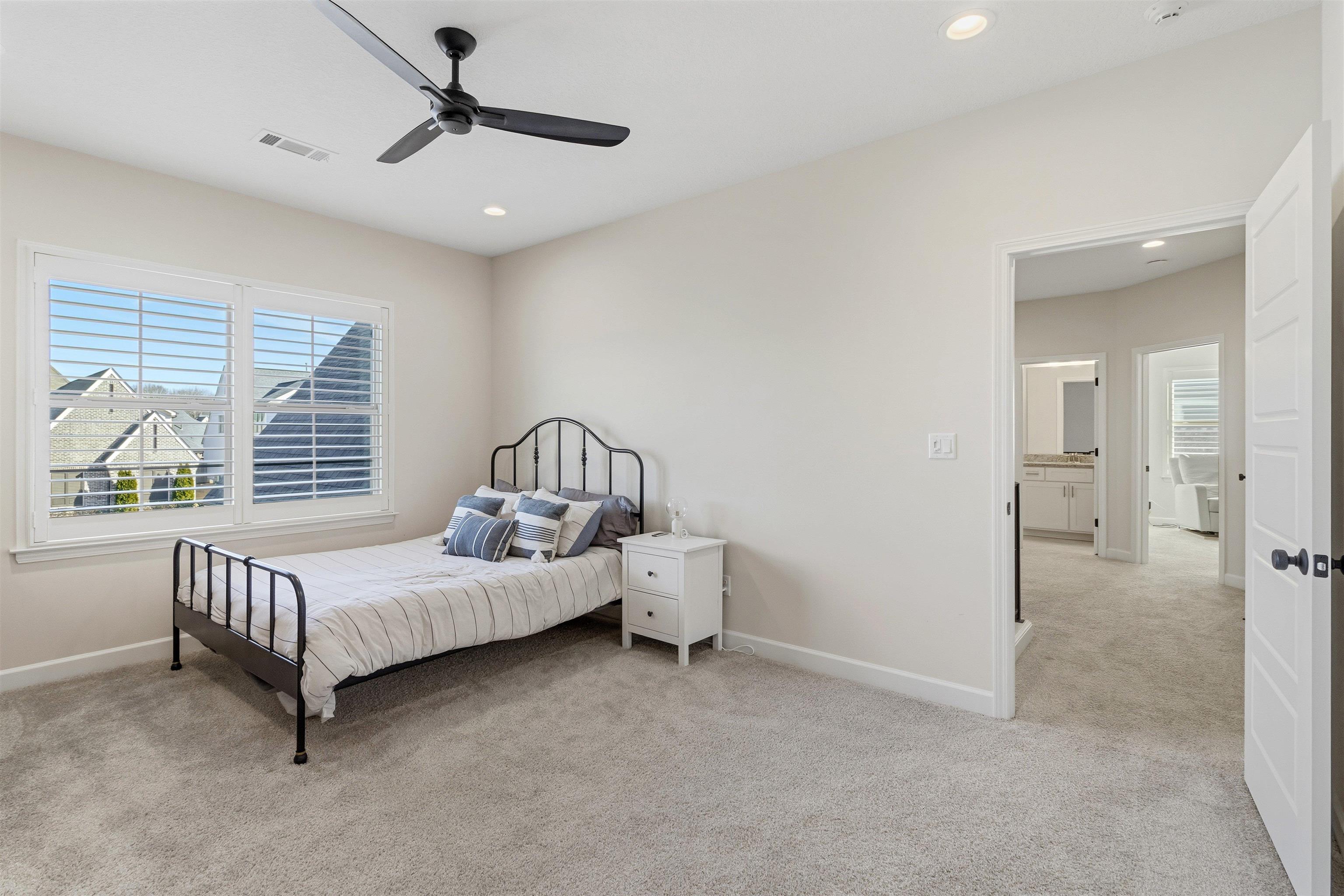 4757 Carousel Ln Property Photo 33