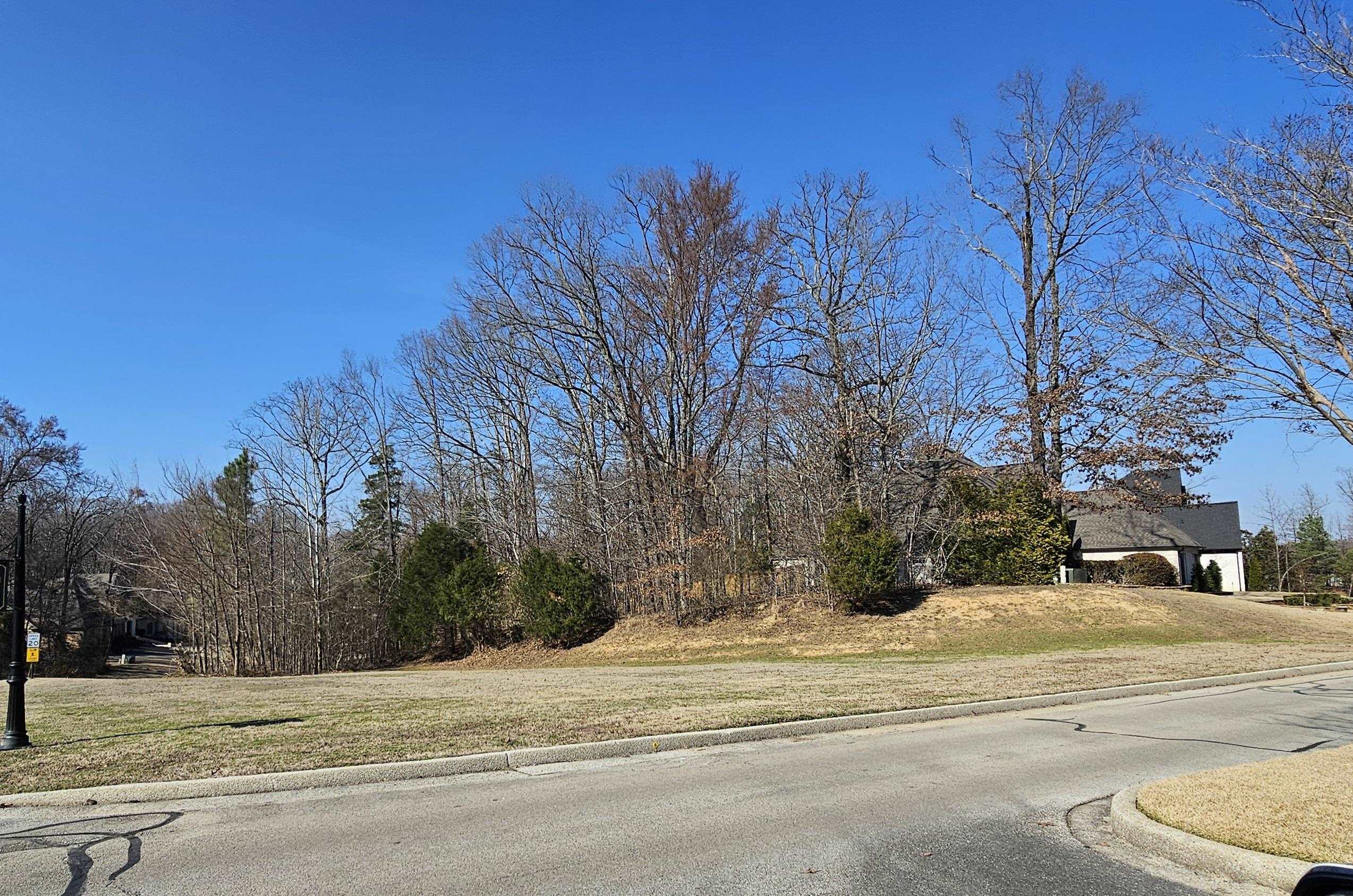 9385 Greybear Cv Property Photo 21