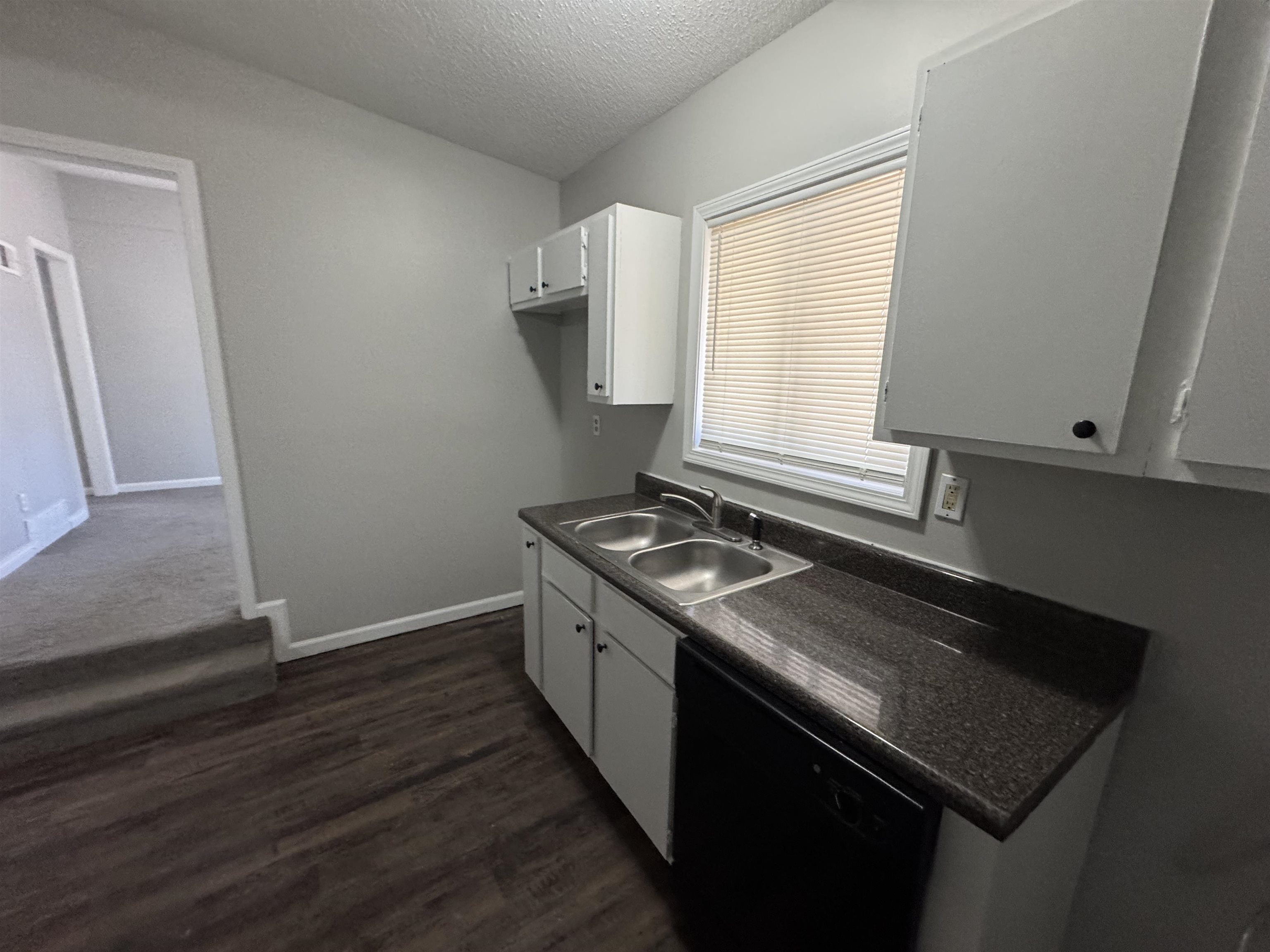 3442 Knight Rd Property Photo 5