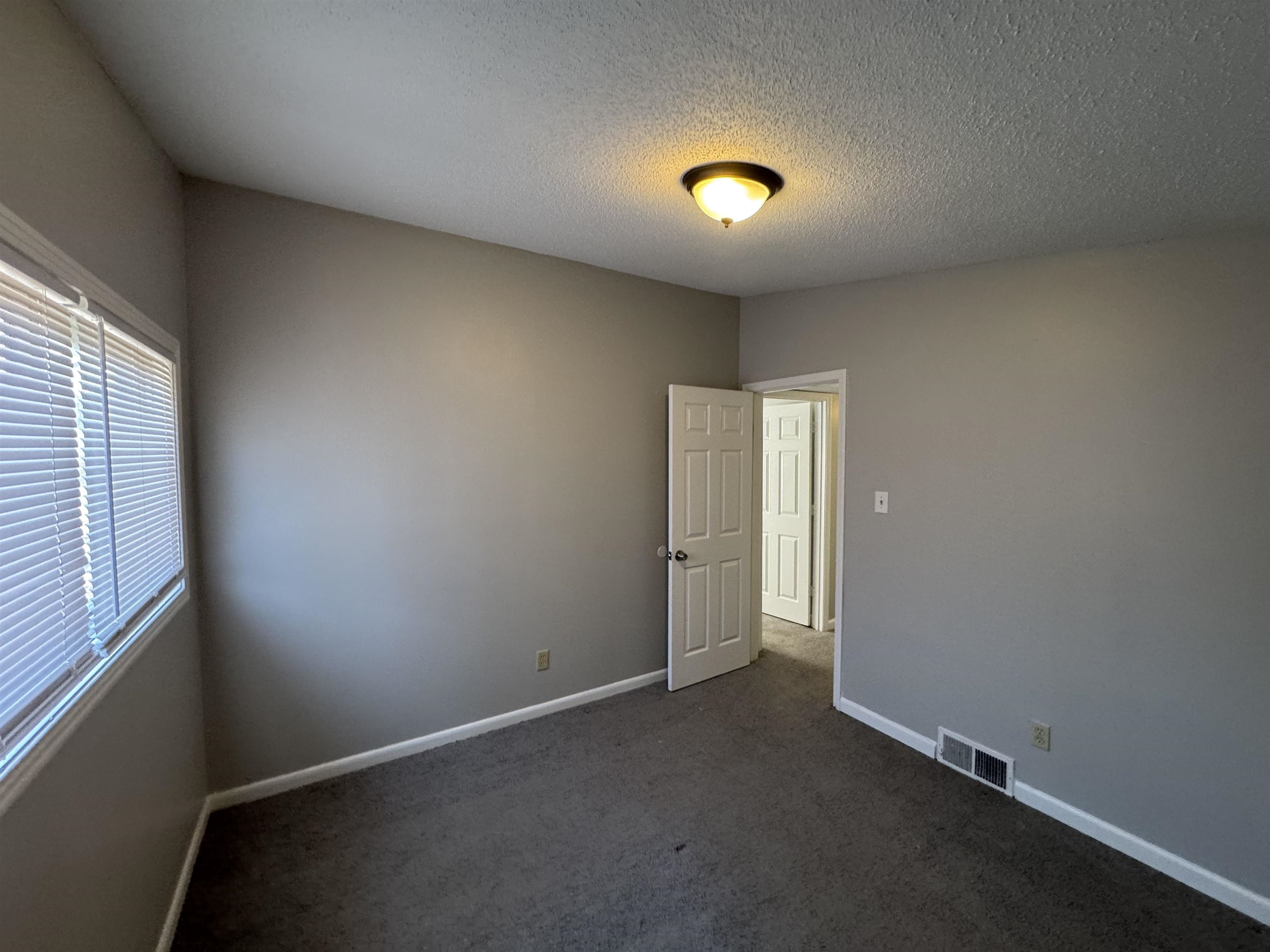 3442 Knight Rd Property Photo 11