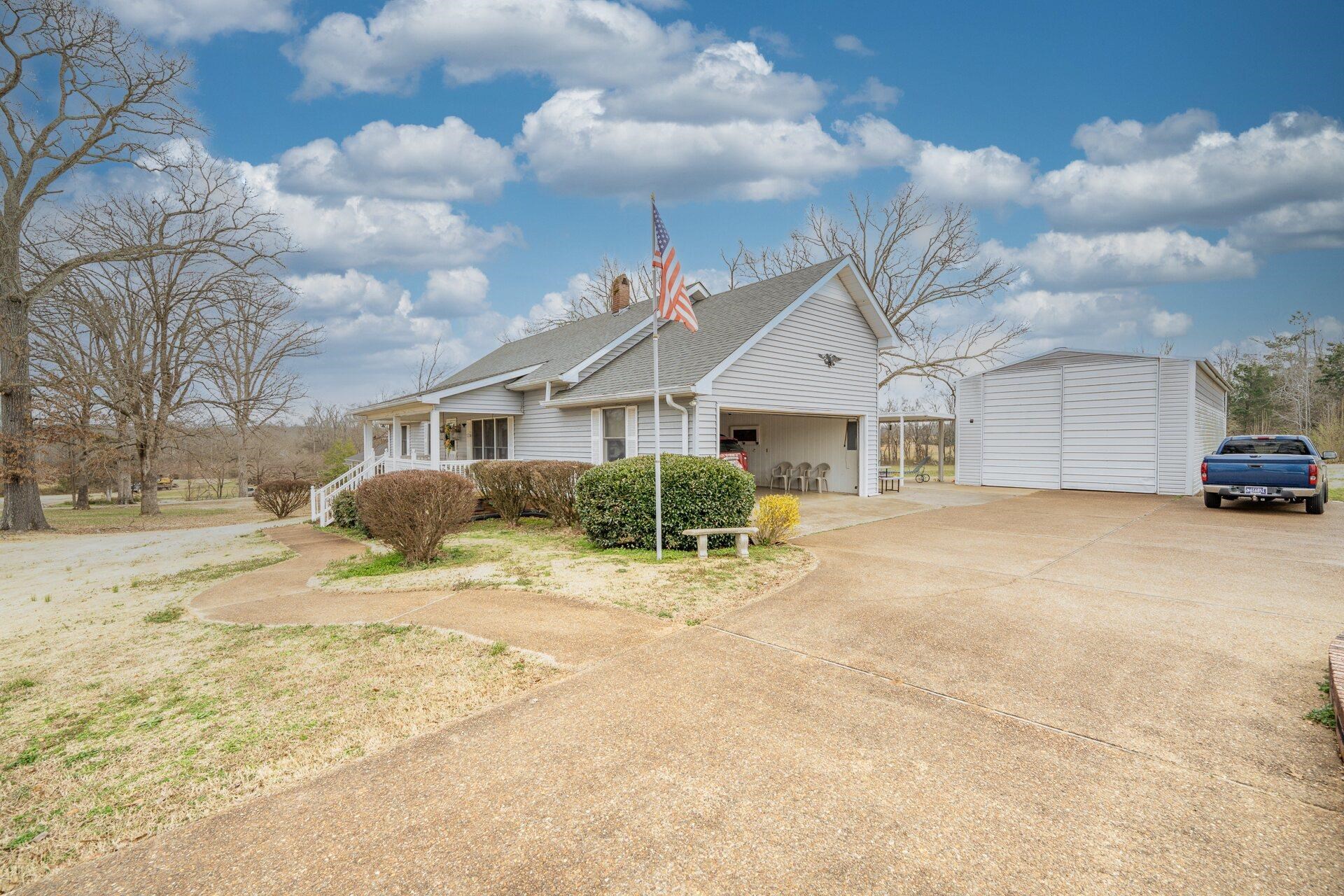 120 Dawn Ln Property Photo 25