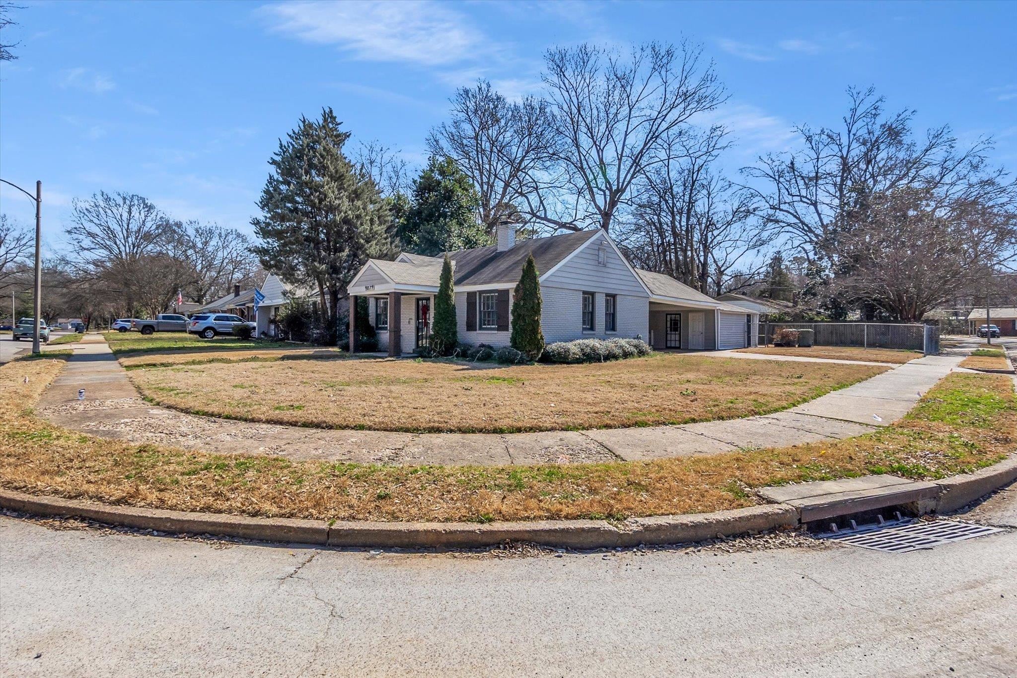 4079 Philwood Dr Property Photo 2