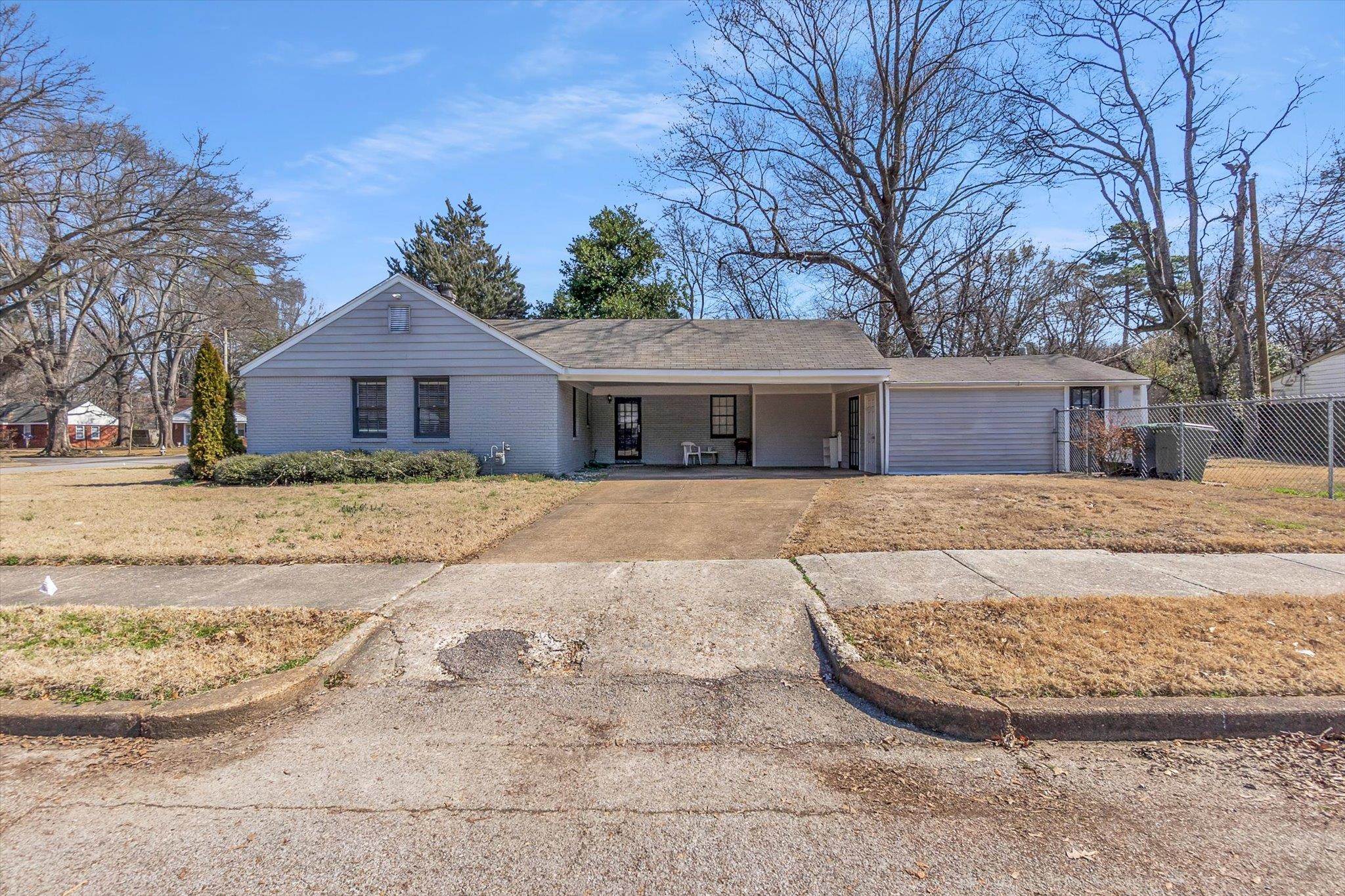 4079 Philwood Dr Property Photo 3