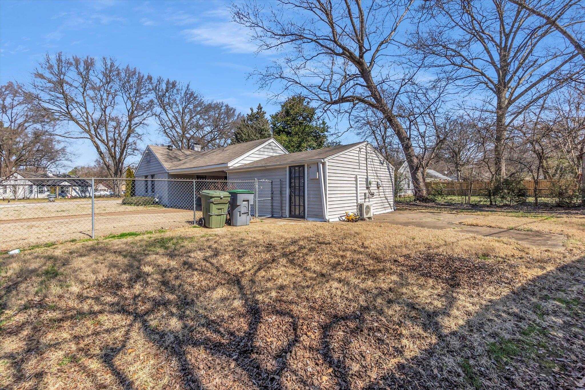 4079 Philwood Dr Property Photo 16