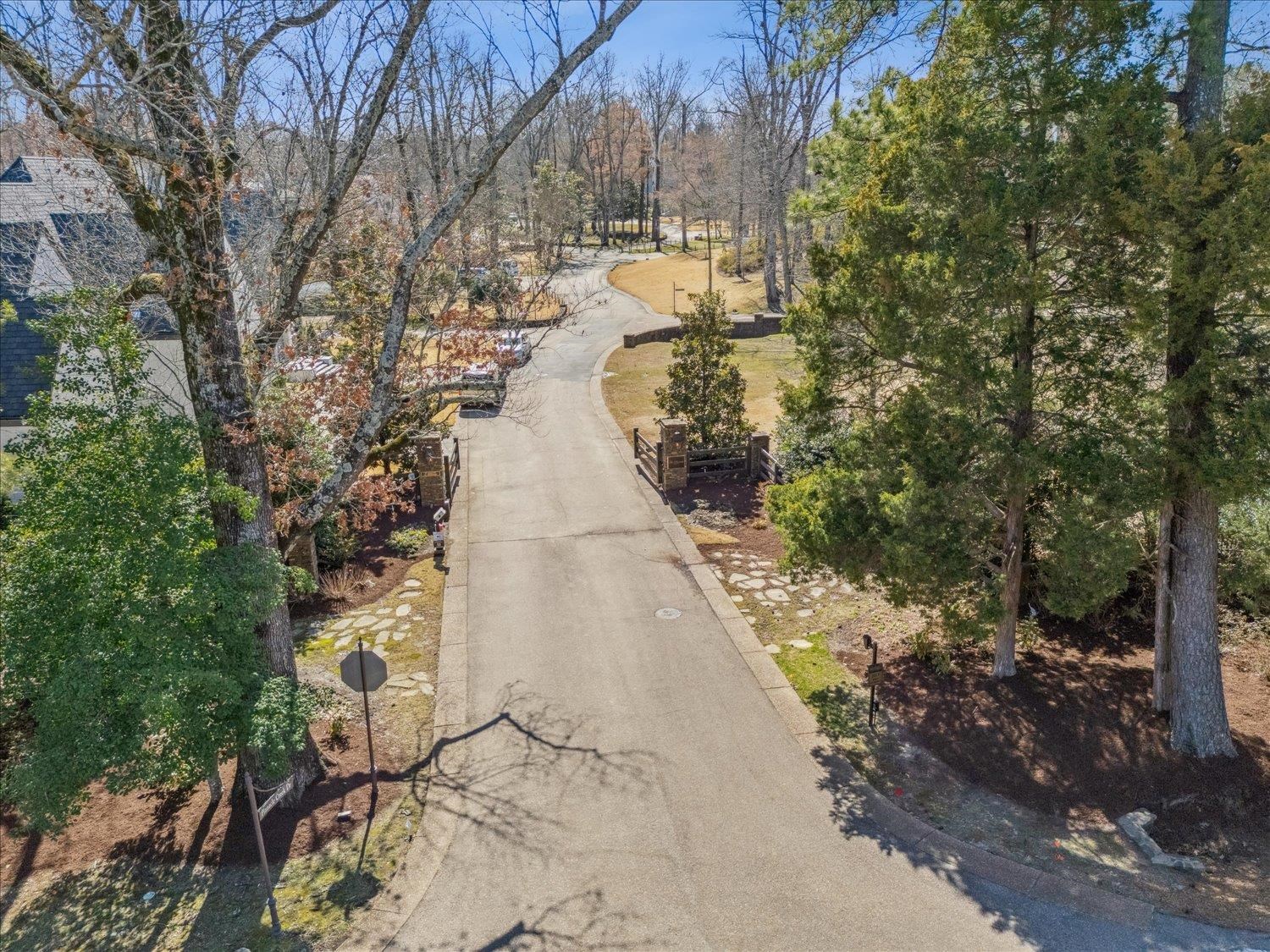 7964 Taylor Farms Cv E Property Photo 8