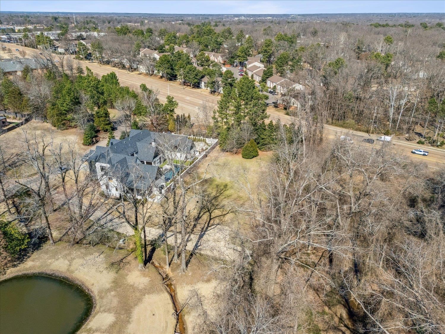 7964 Taylor Farms Cv E Property Photo 16