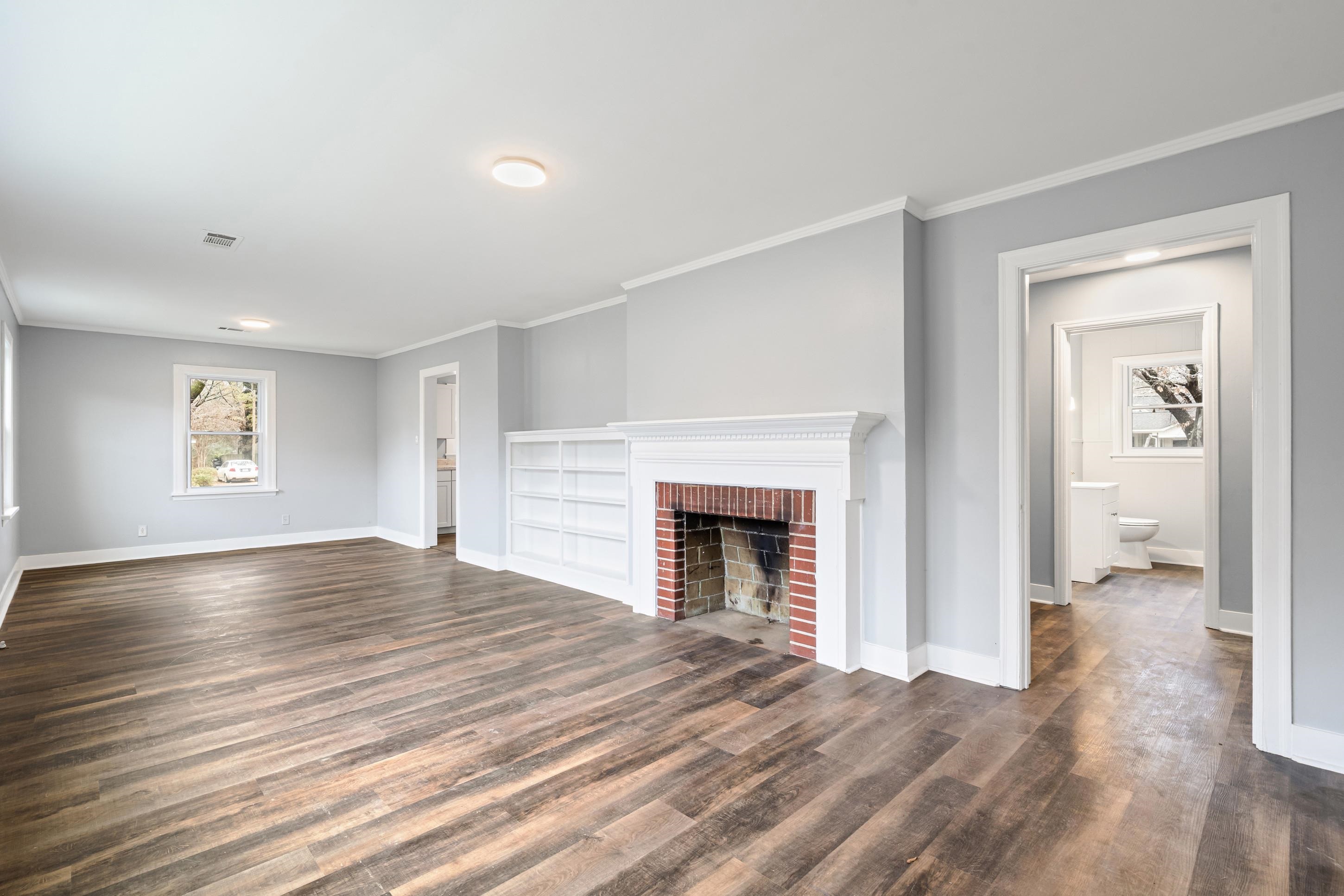 210 West St Property Photo 6