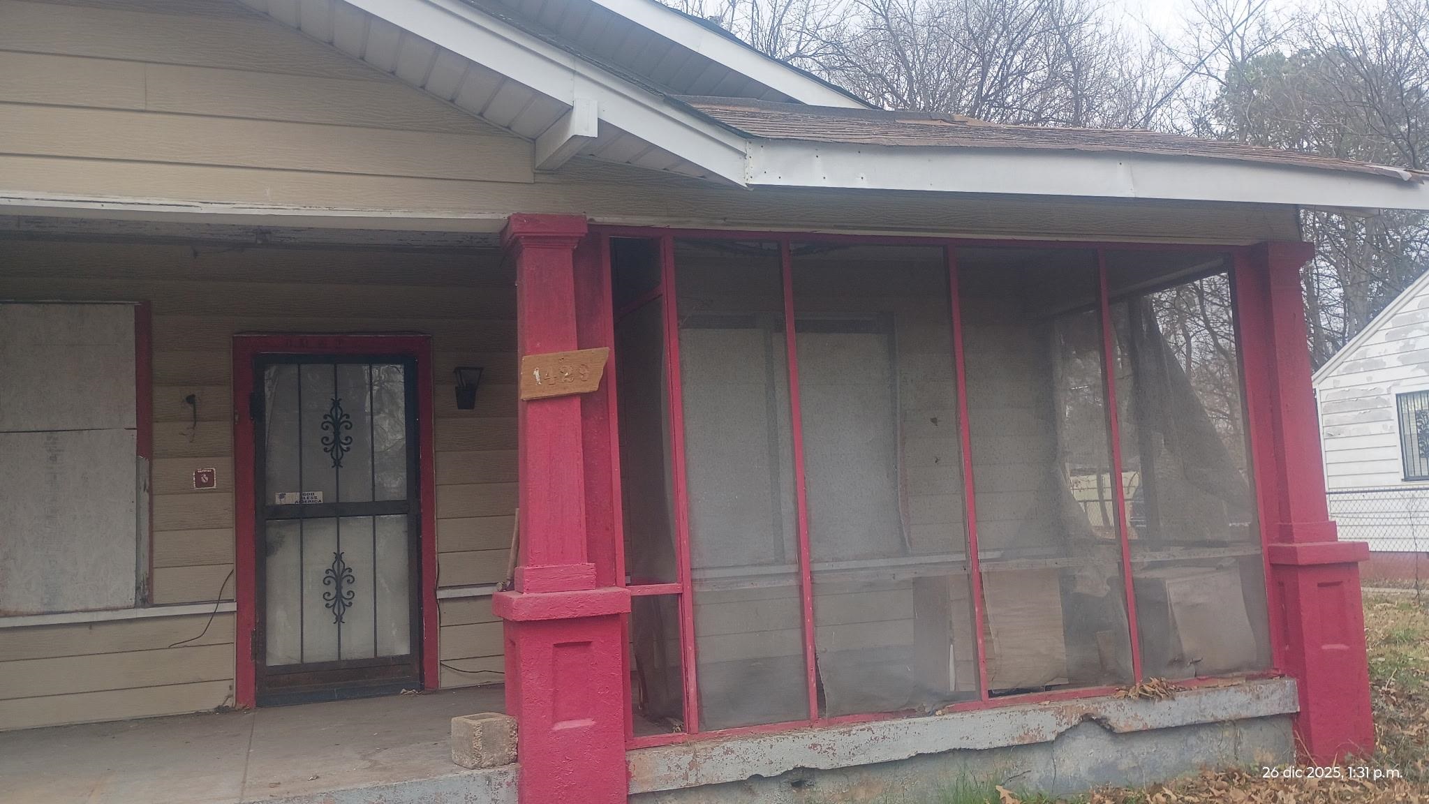 1429 N Merton St Property Photo 8