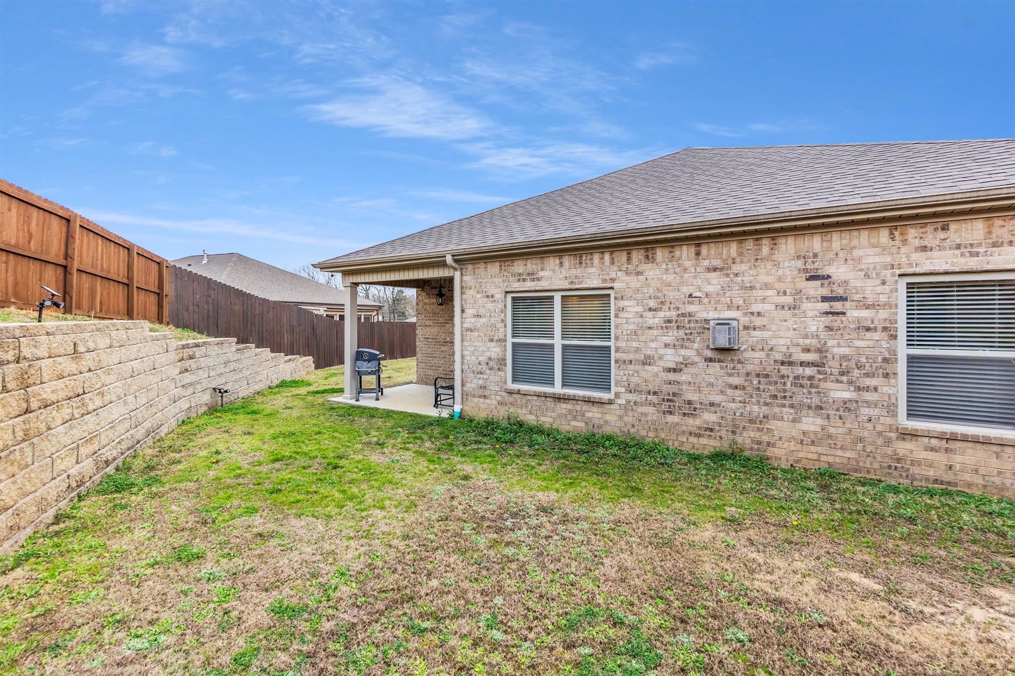 475 Lilly Dr Property Photo 16