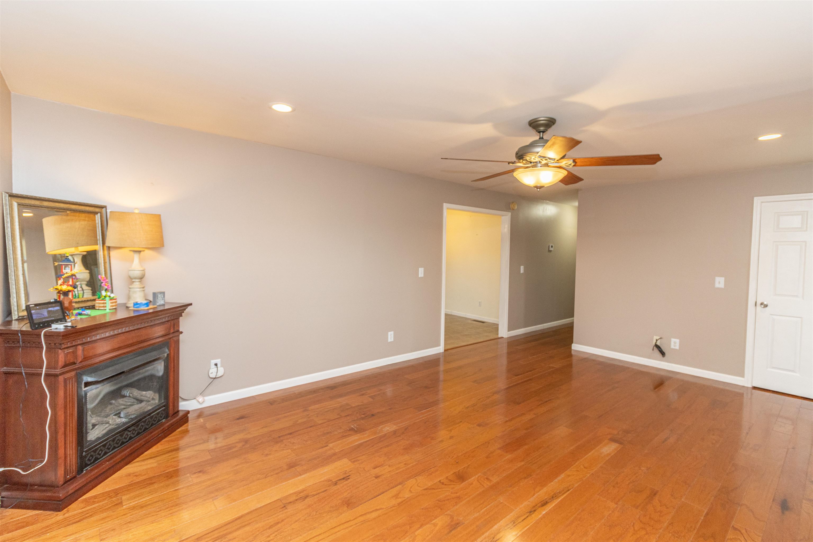 1468 Matrose Carroll Rd Property Photo 6