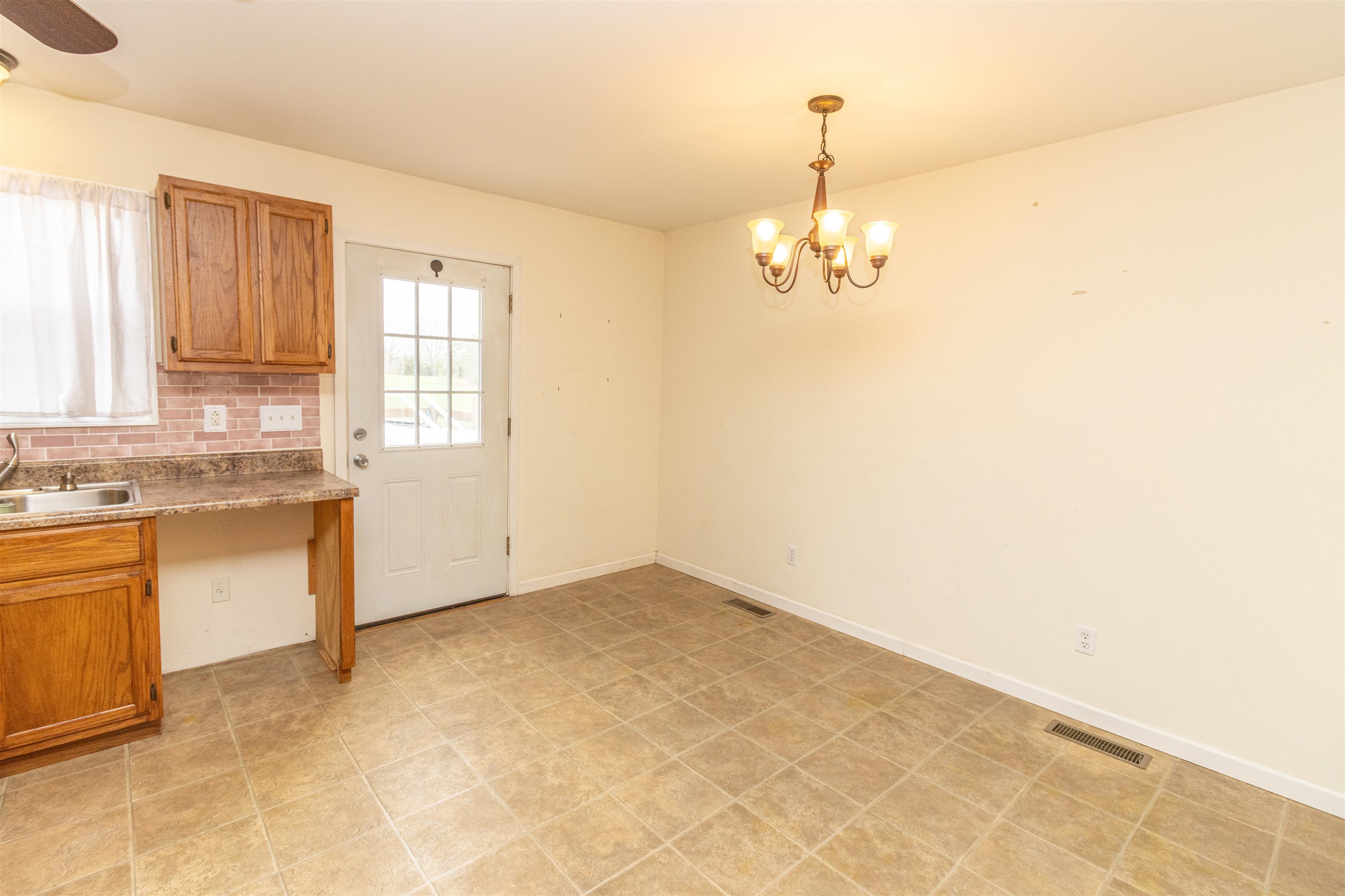 1468 Matrose Carroll Rd Property Photo 10