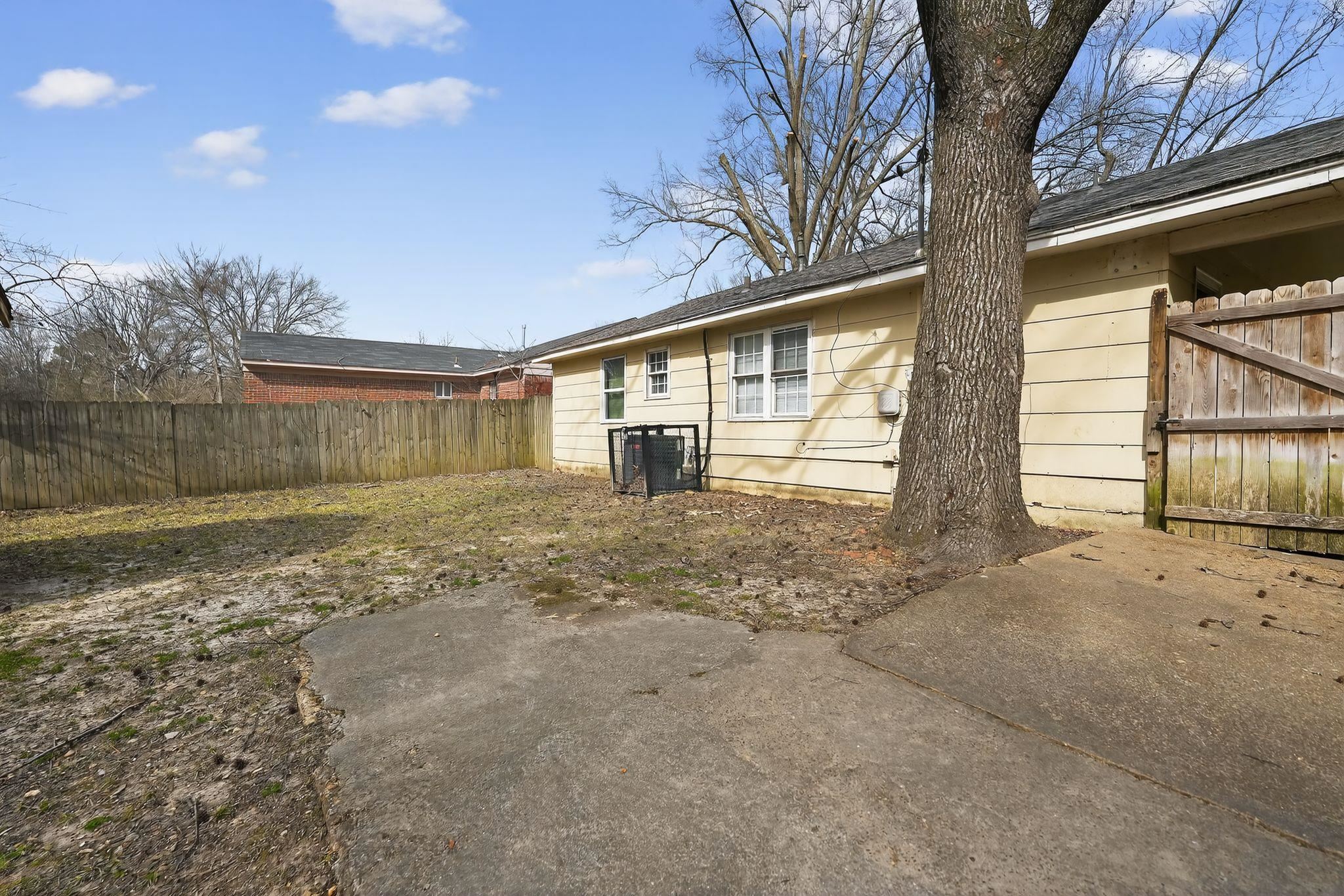 4247 Trudy St Property Photo 5