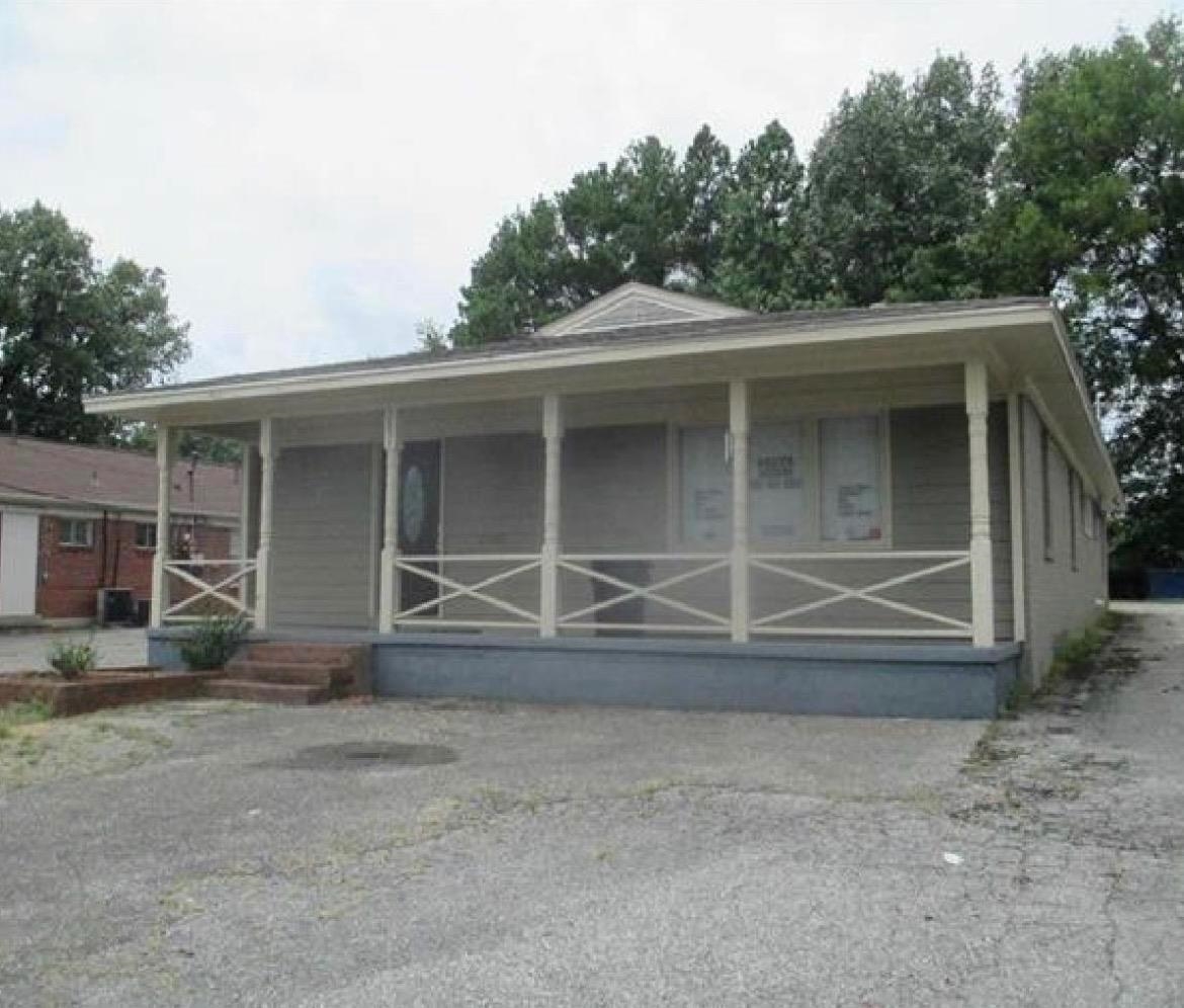 2851 Shebly Ave Property Photo 1