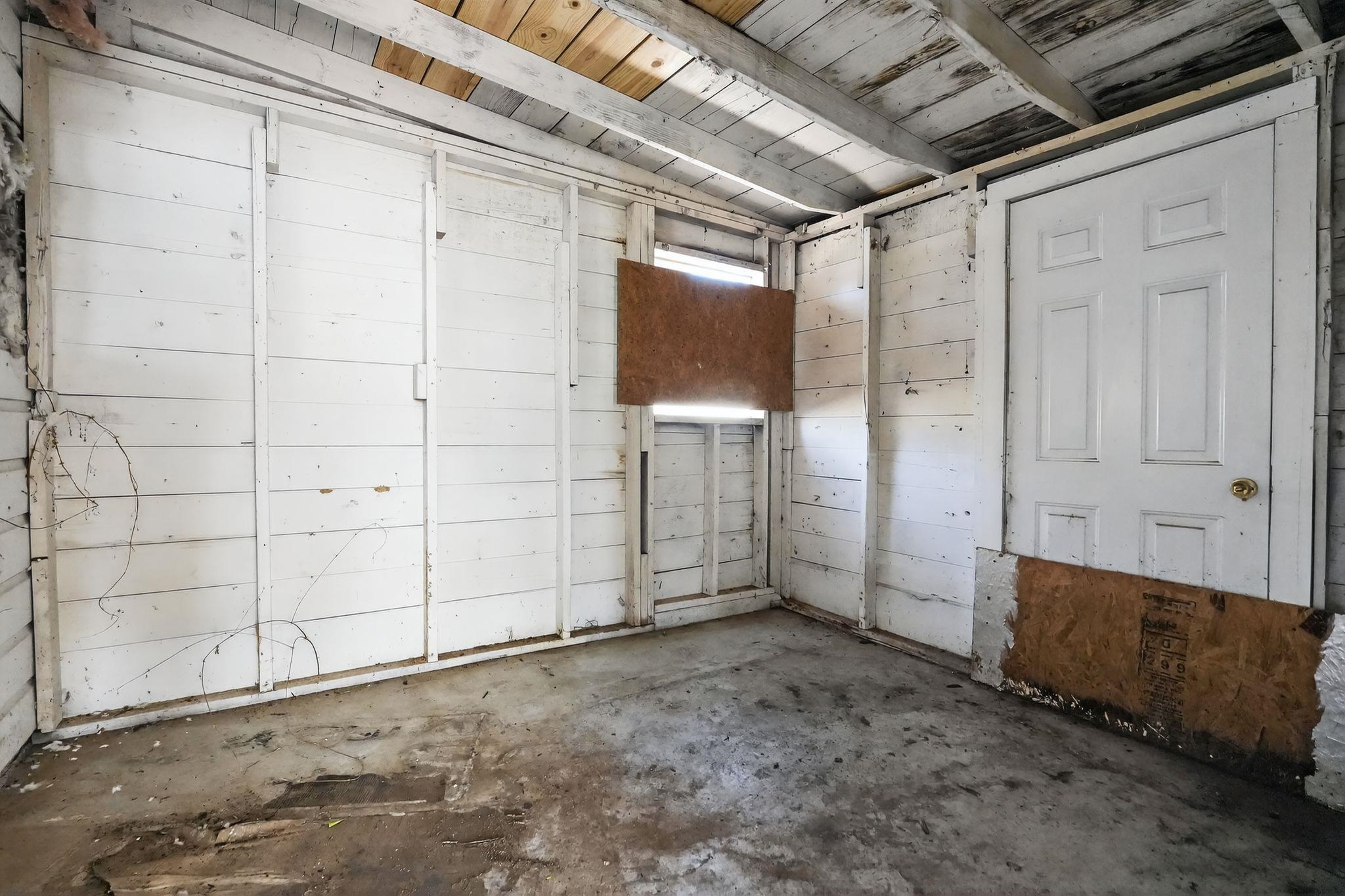 5025 Millbranch Rd Property Photo 12