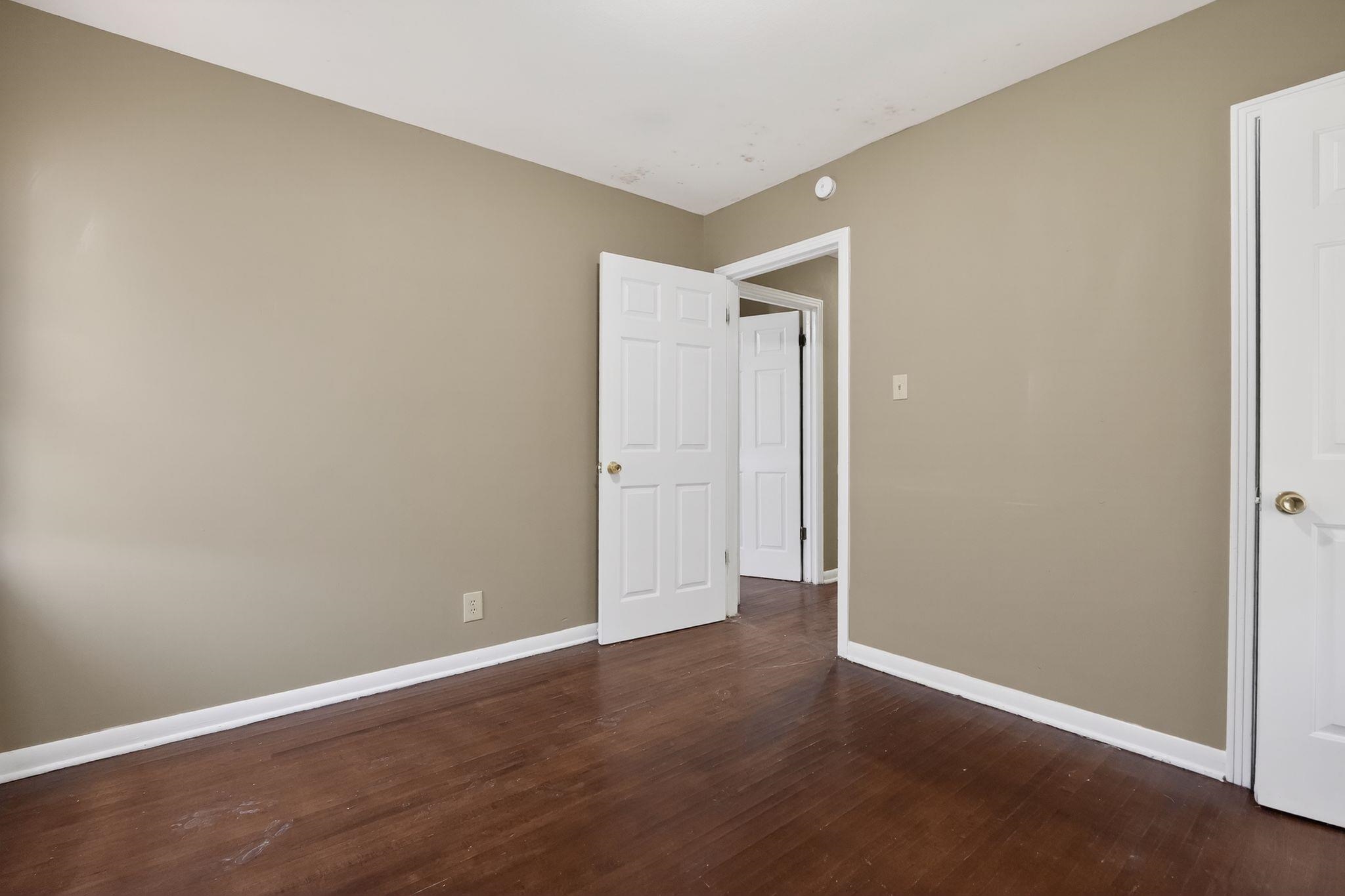 5025 Millbranch Rd Property Photo 24