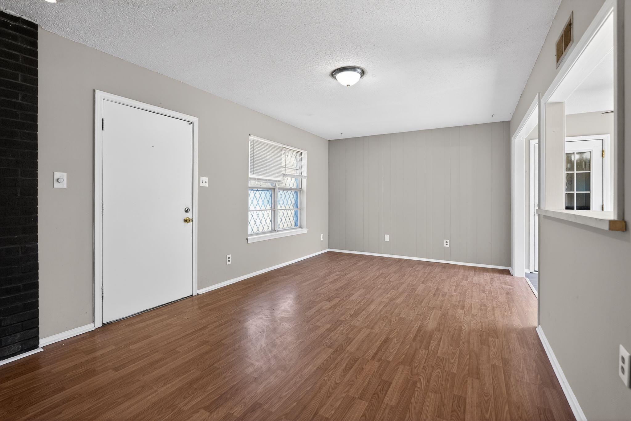 4167 Windermere Rd Property Photo 14