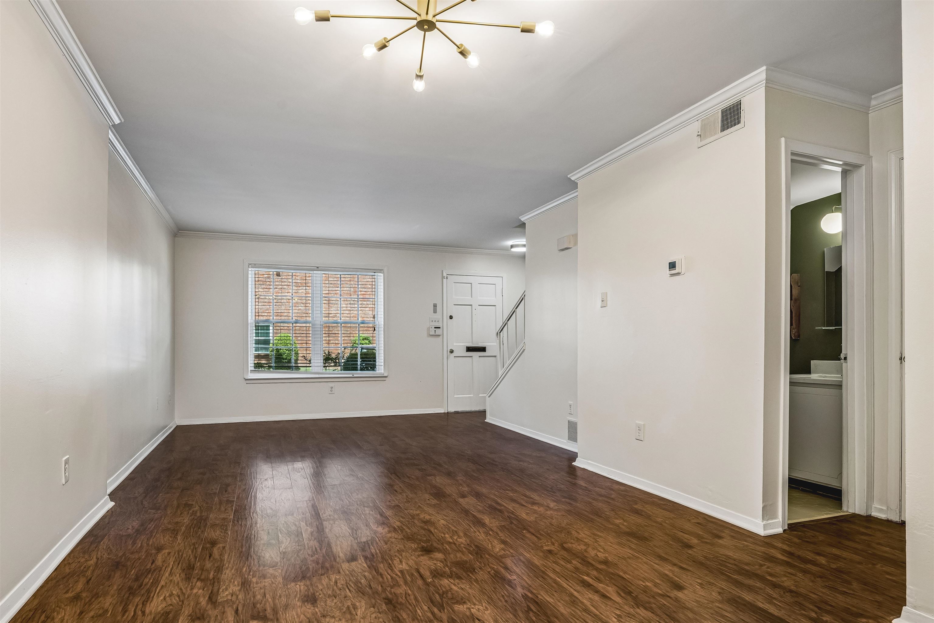 533 Peabody Sq 533 Property Photo 6